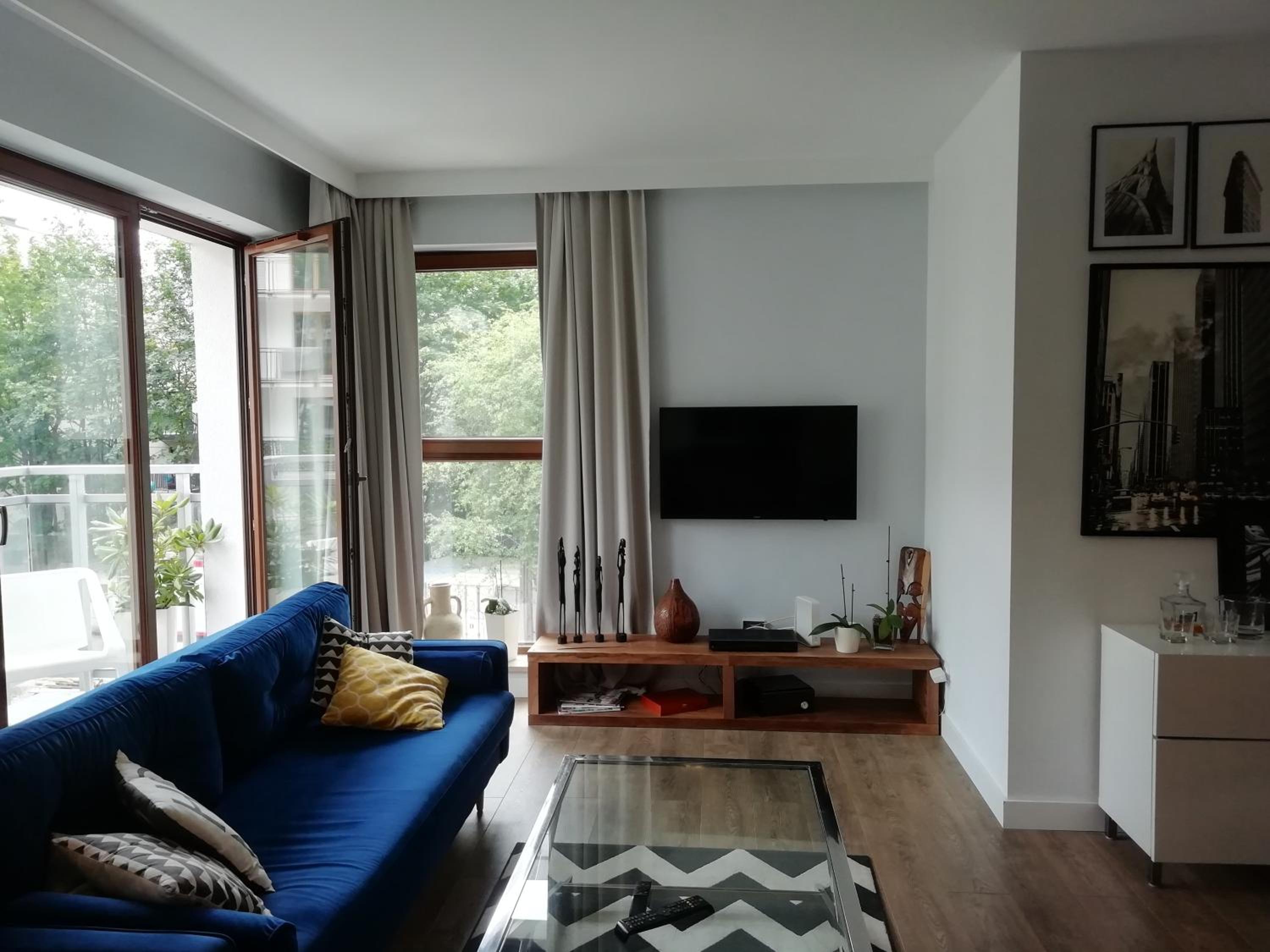 One-Bedroom Apartment - Photo 37