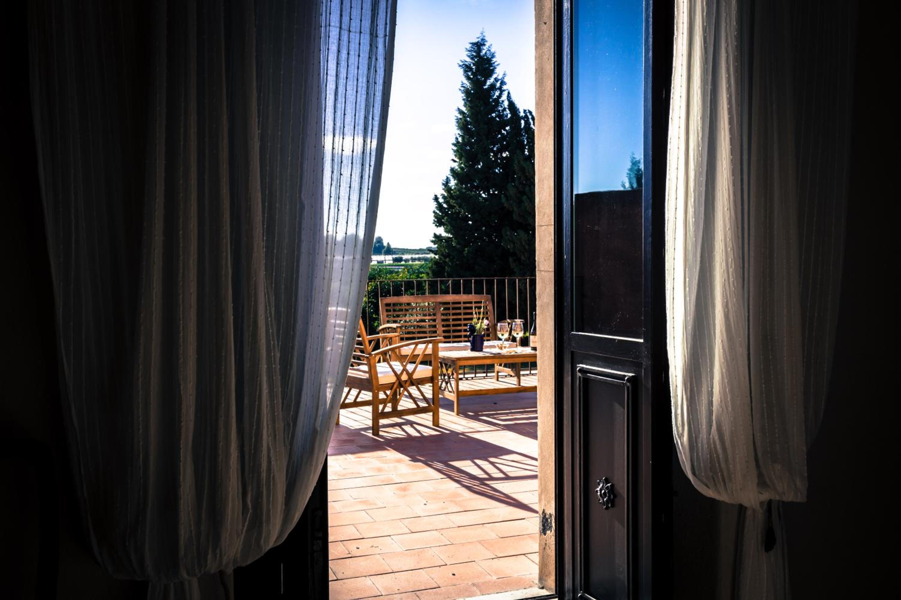 Superior Double Room - Photo 11