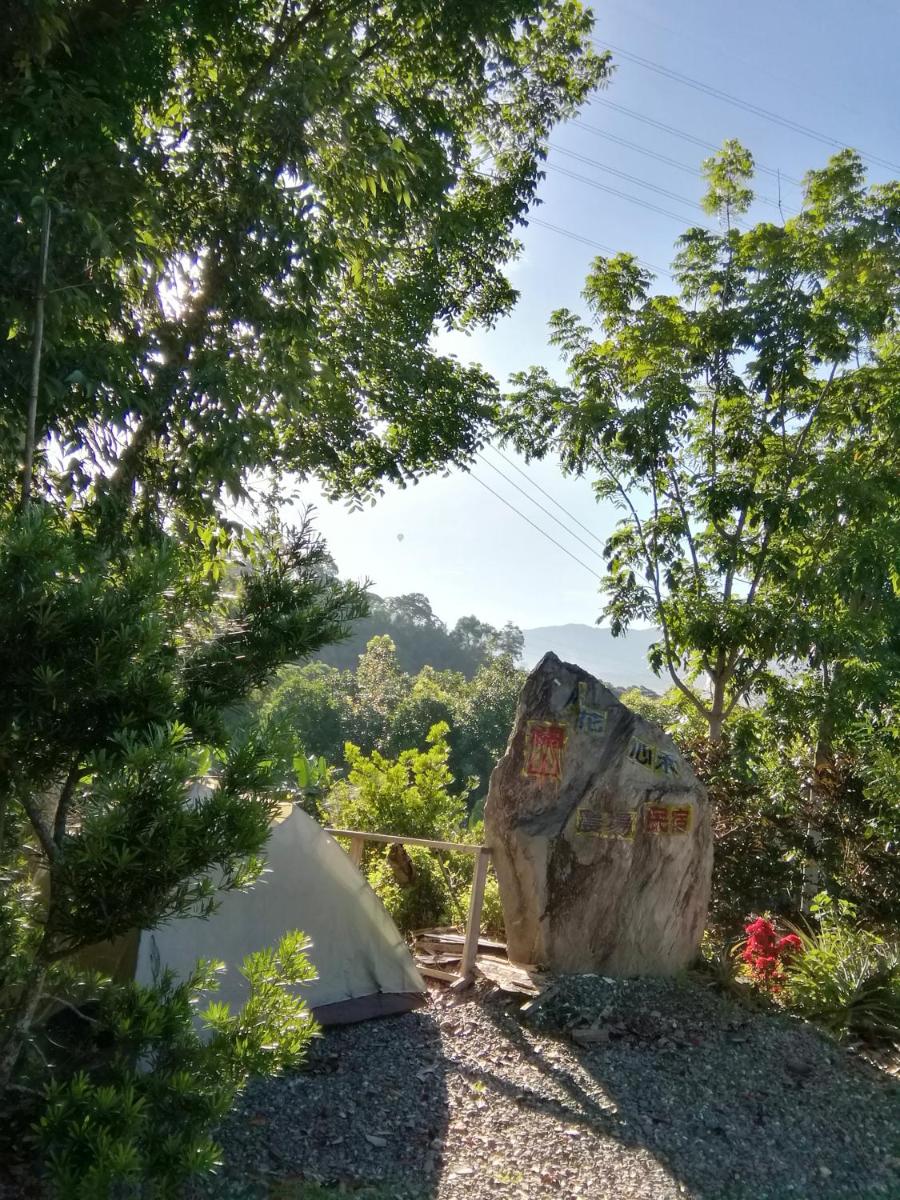 Tent With Mountain View photo 3