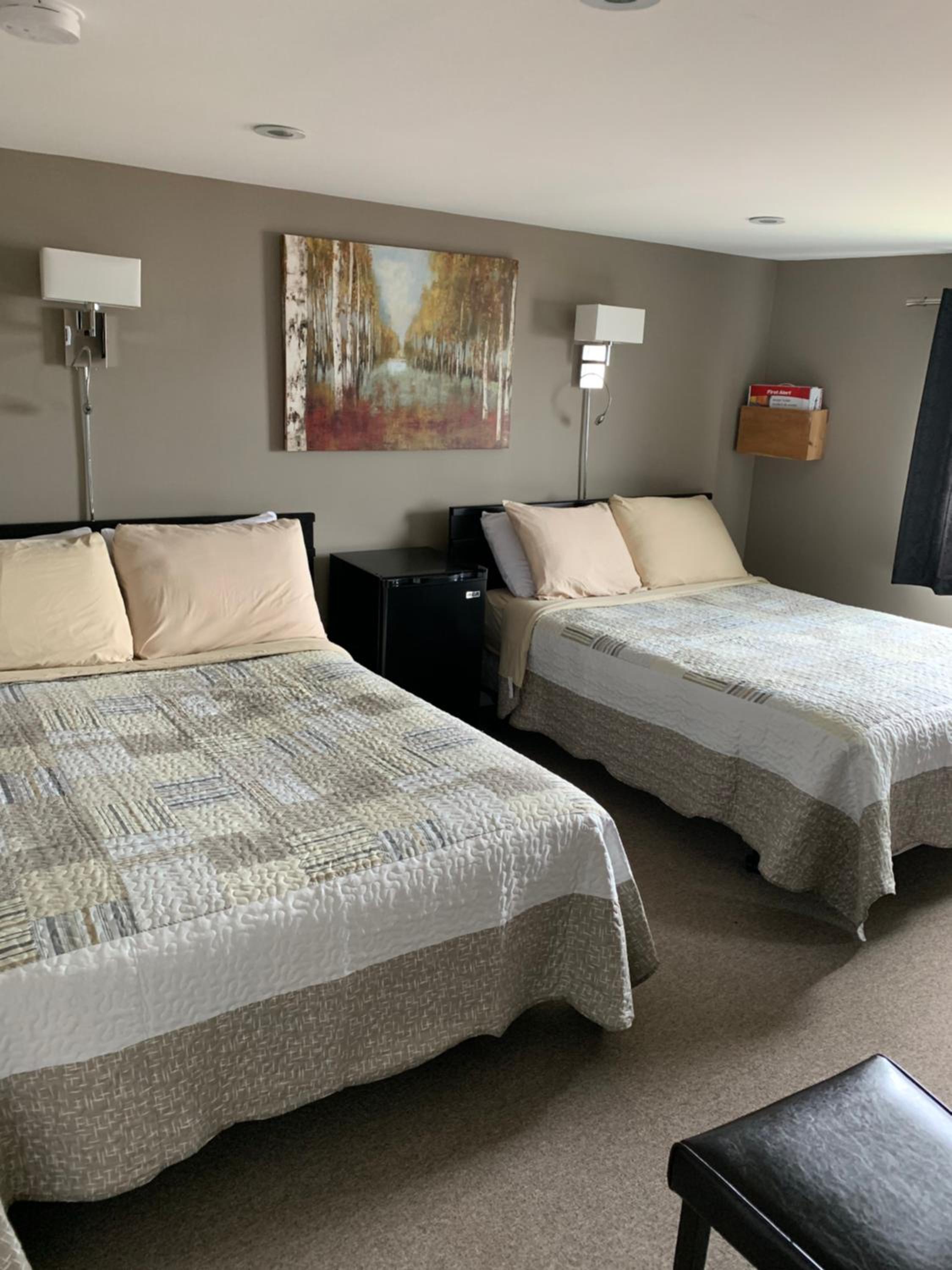Junior Suite (4 Adults) with Sea View - Photo 3