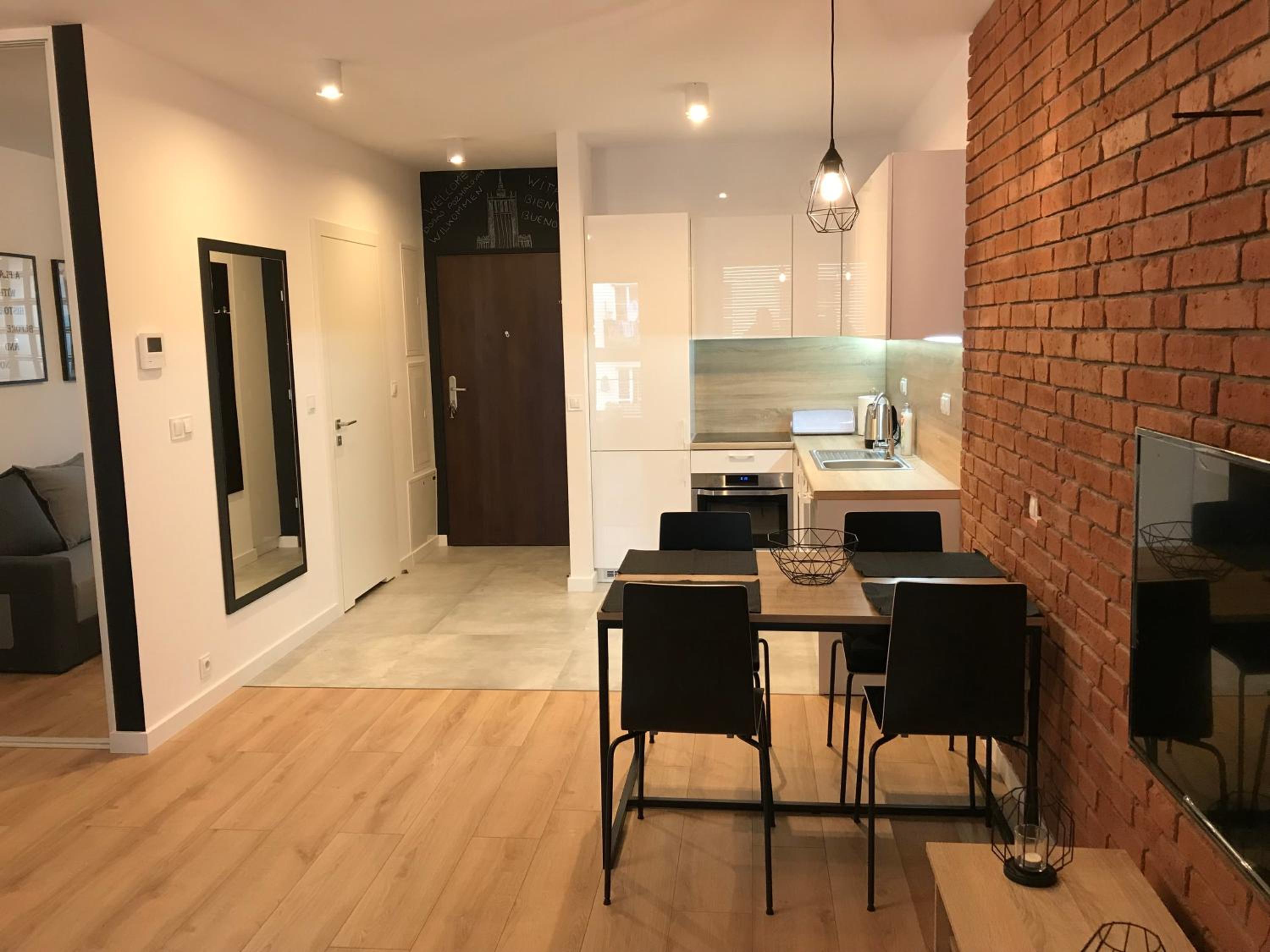 One-Bedroom Apartment - Photo 10
