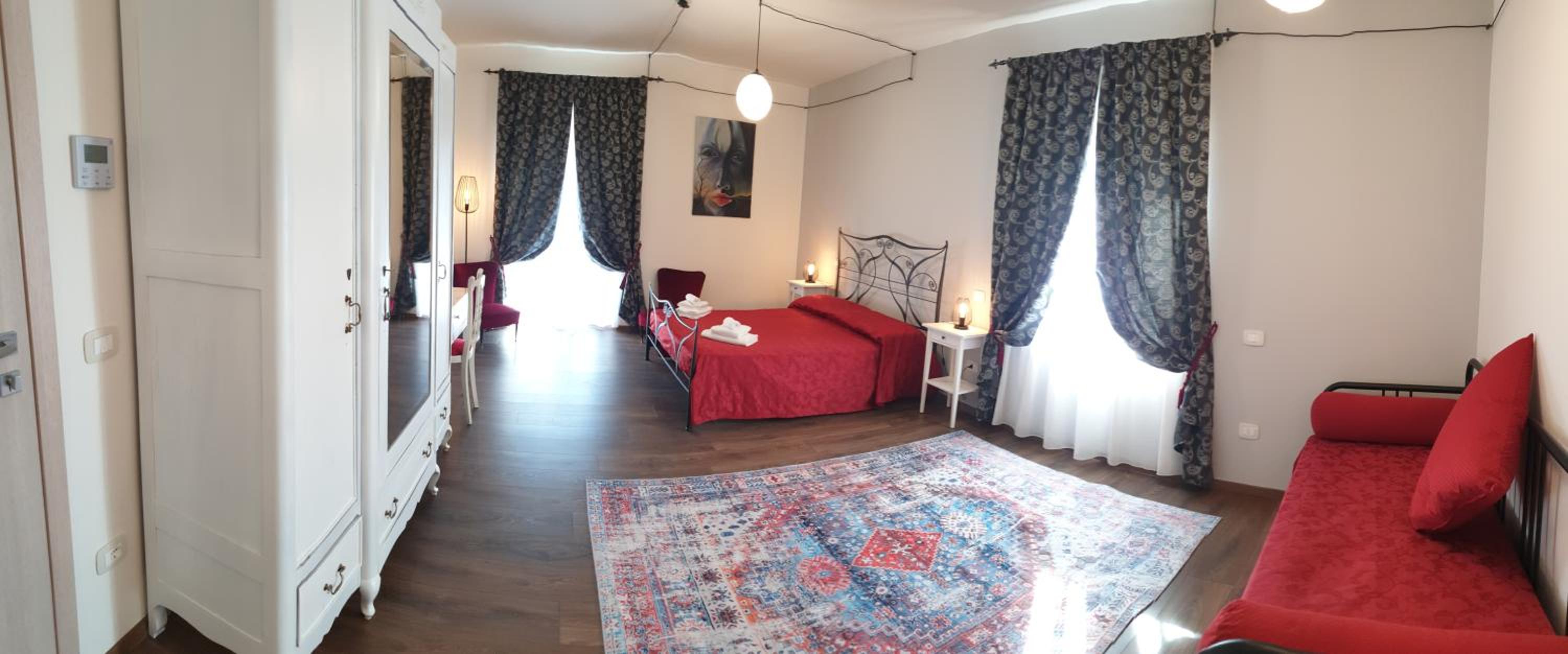 Deluxe Family Suite - Photo 6