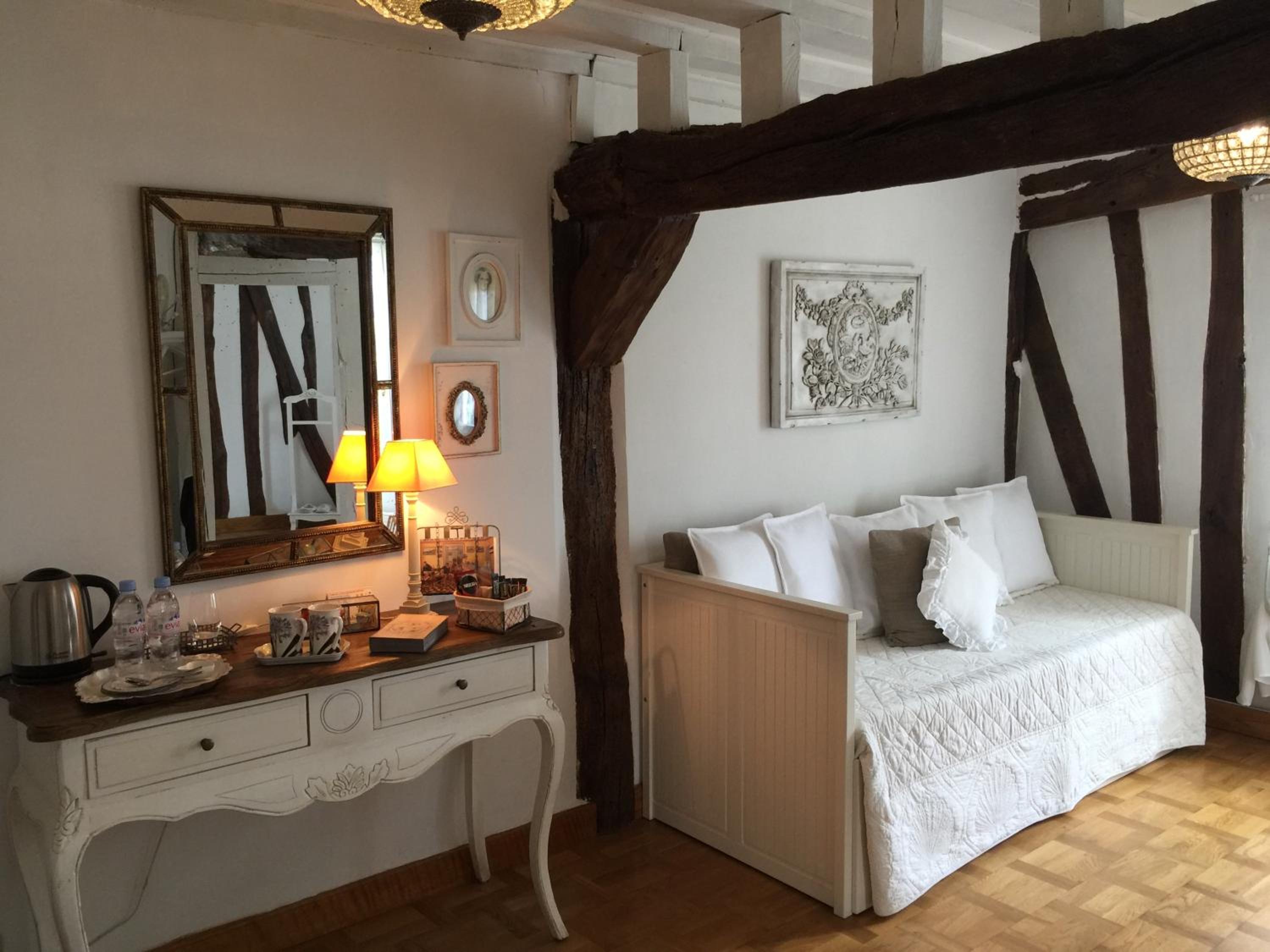Double Room with Private Bathroom photo 1