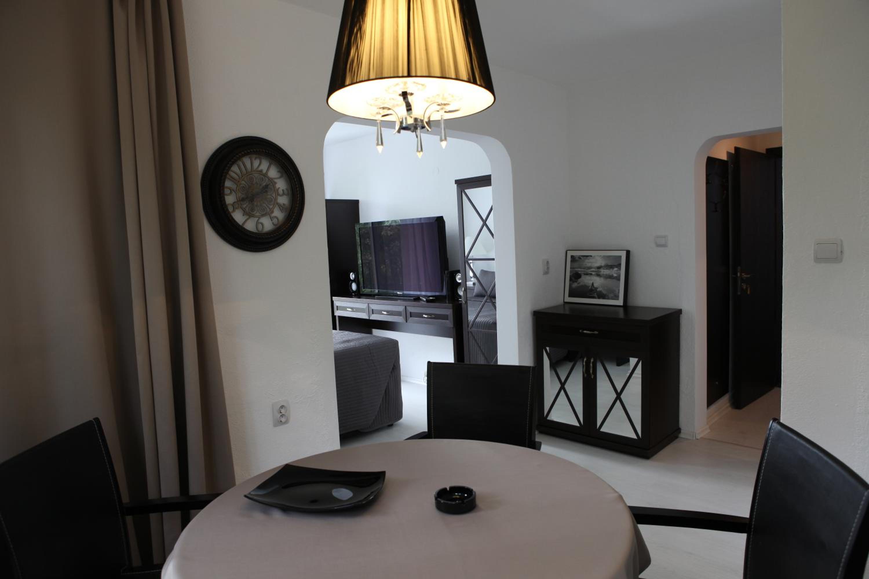 Deluxe Double Room with Balcony photo 2