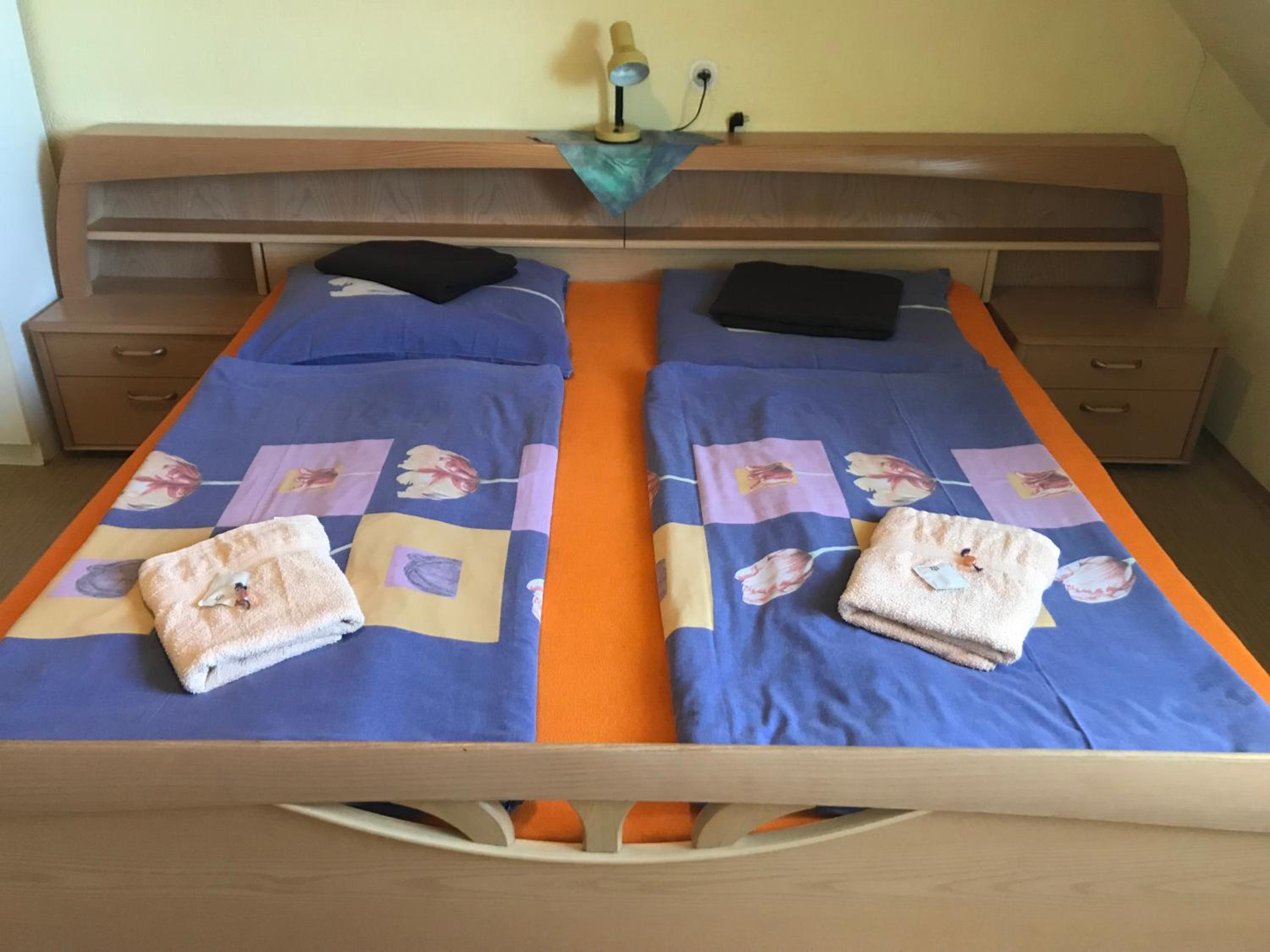 Twin Room - Photo 6