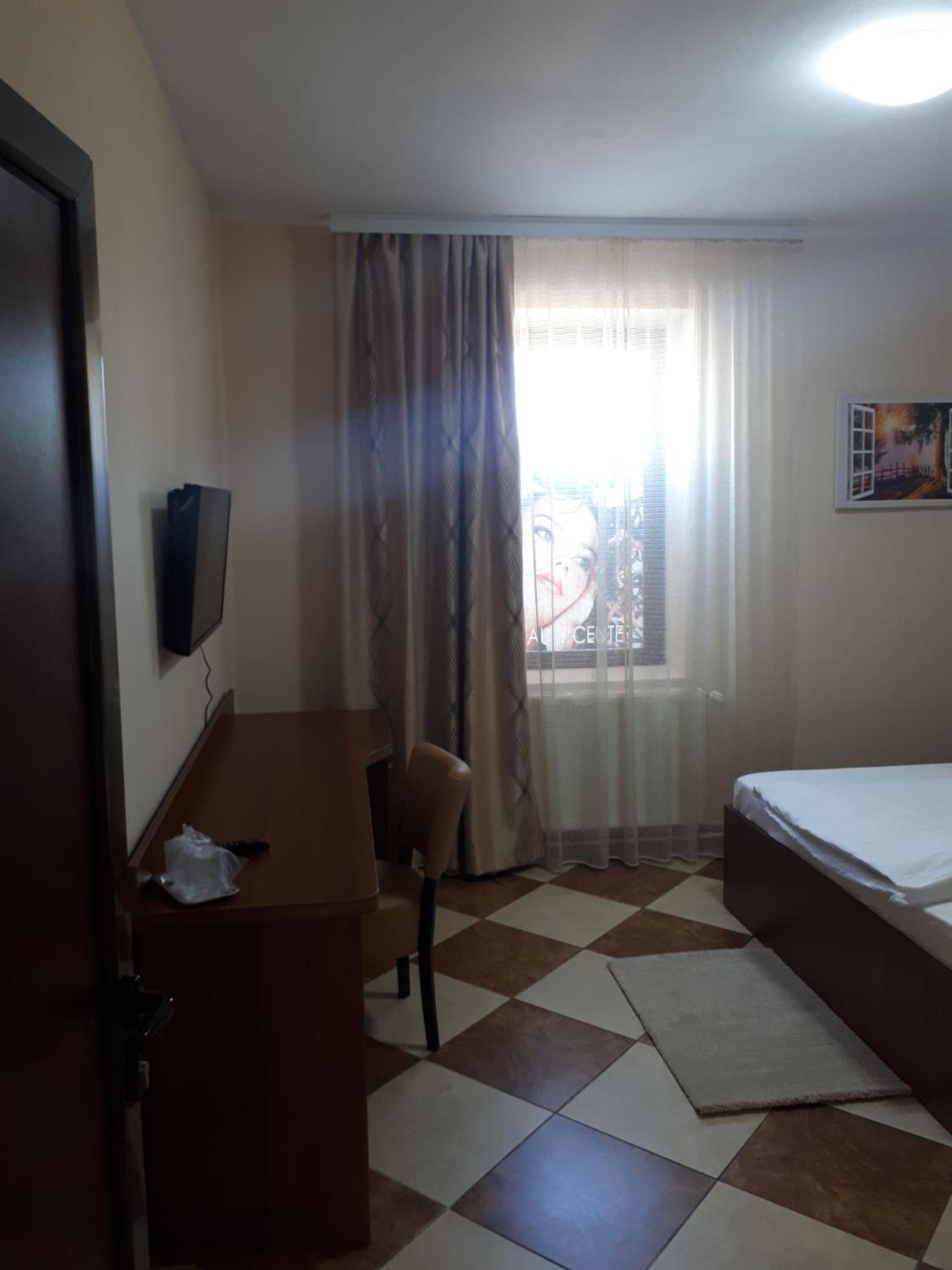 Deluxe Double Room photo 3