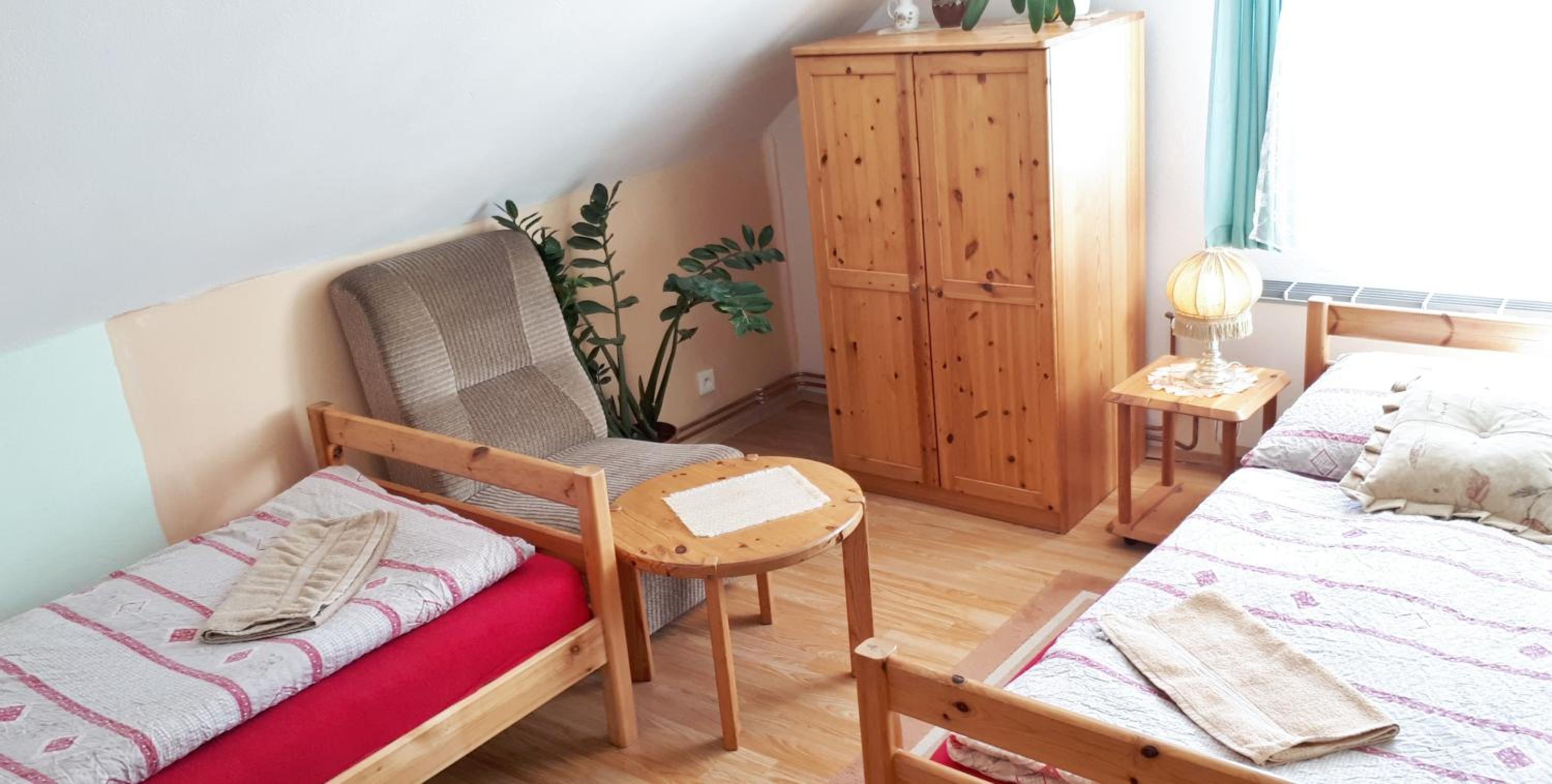 Standard Twin Room photo 2