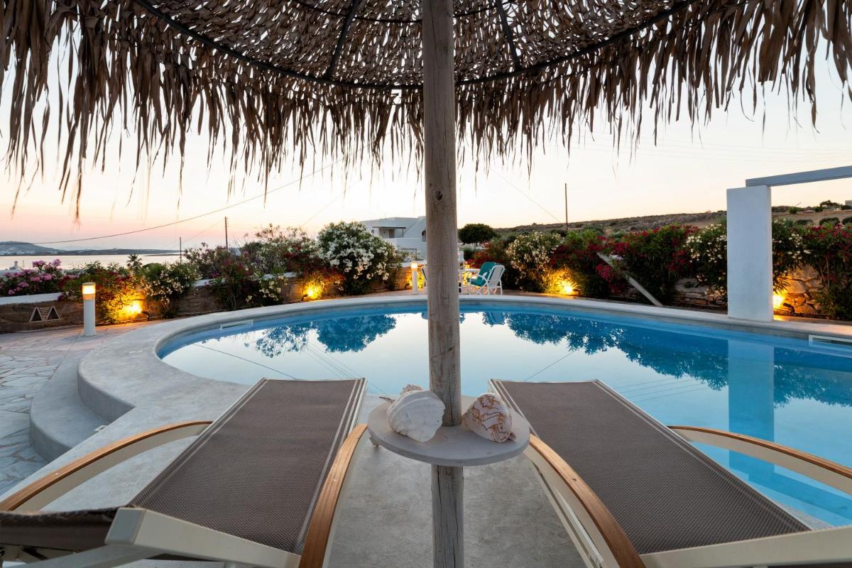 Villa with Private Pool photo 3
