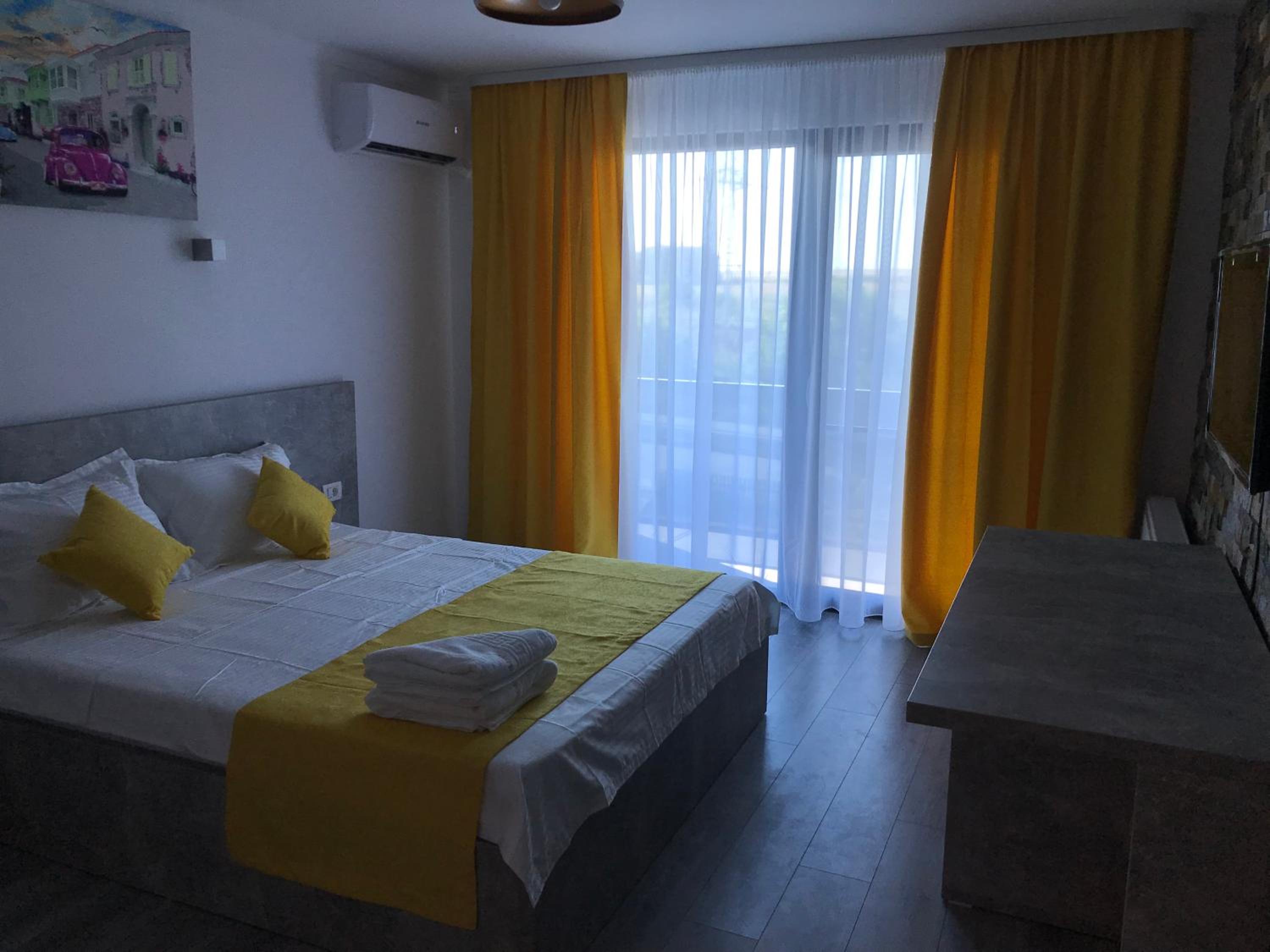 Double Room with Terrace - Photo 17