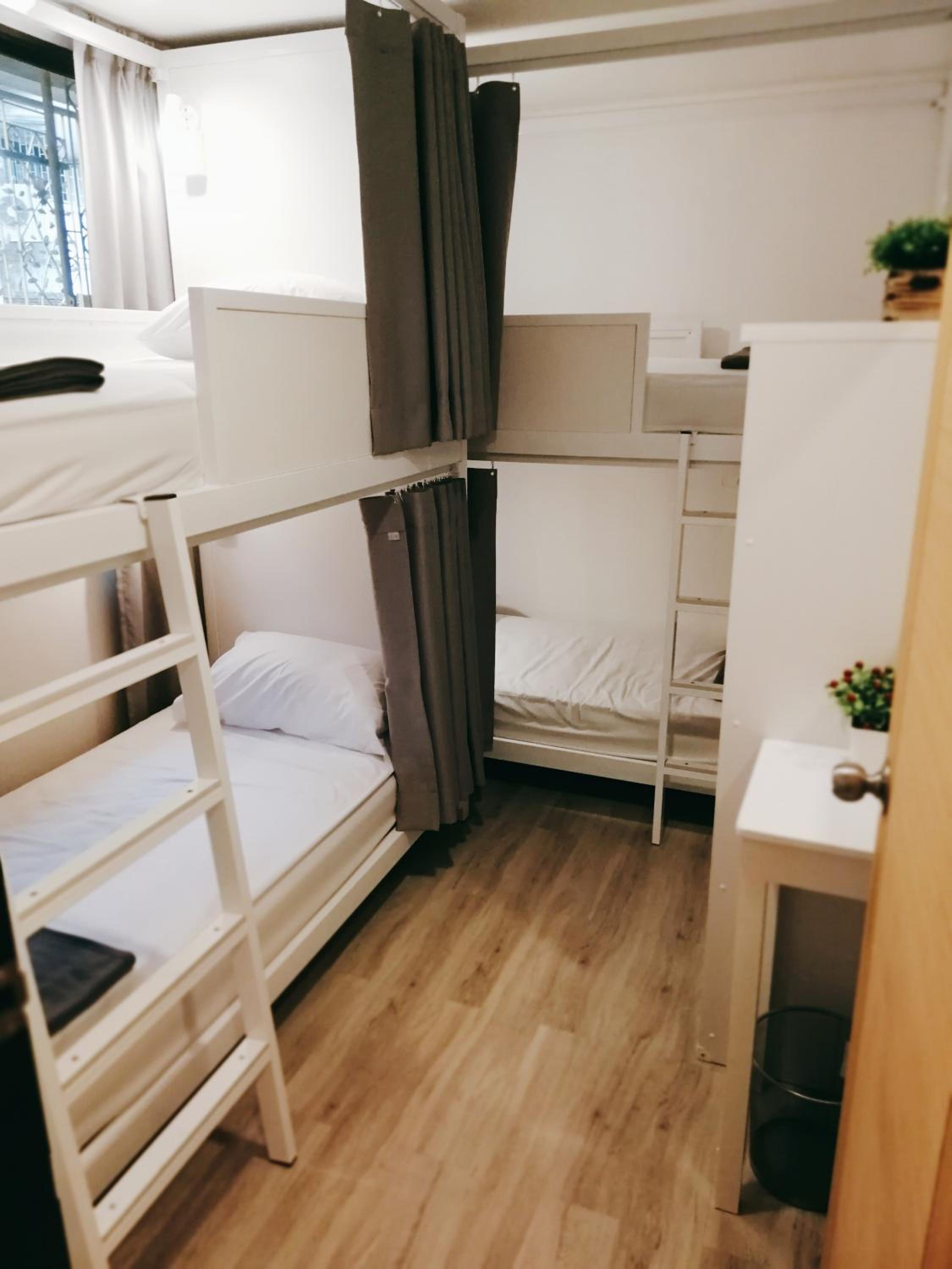 Quadruple Room with Shared Bathroom photo 1