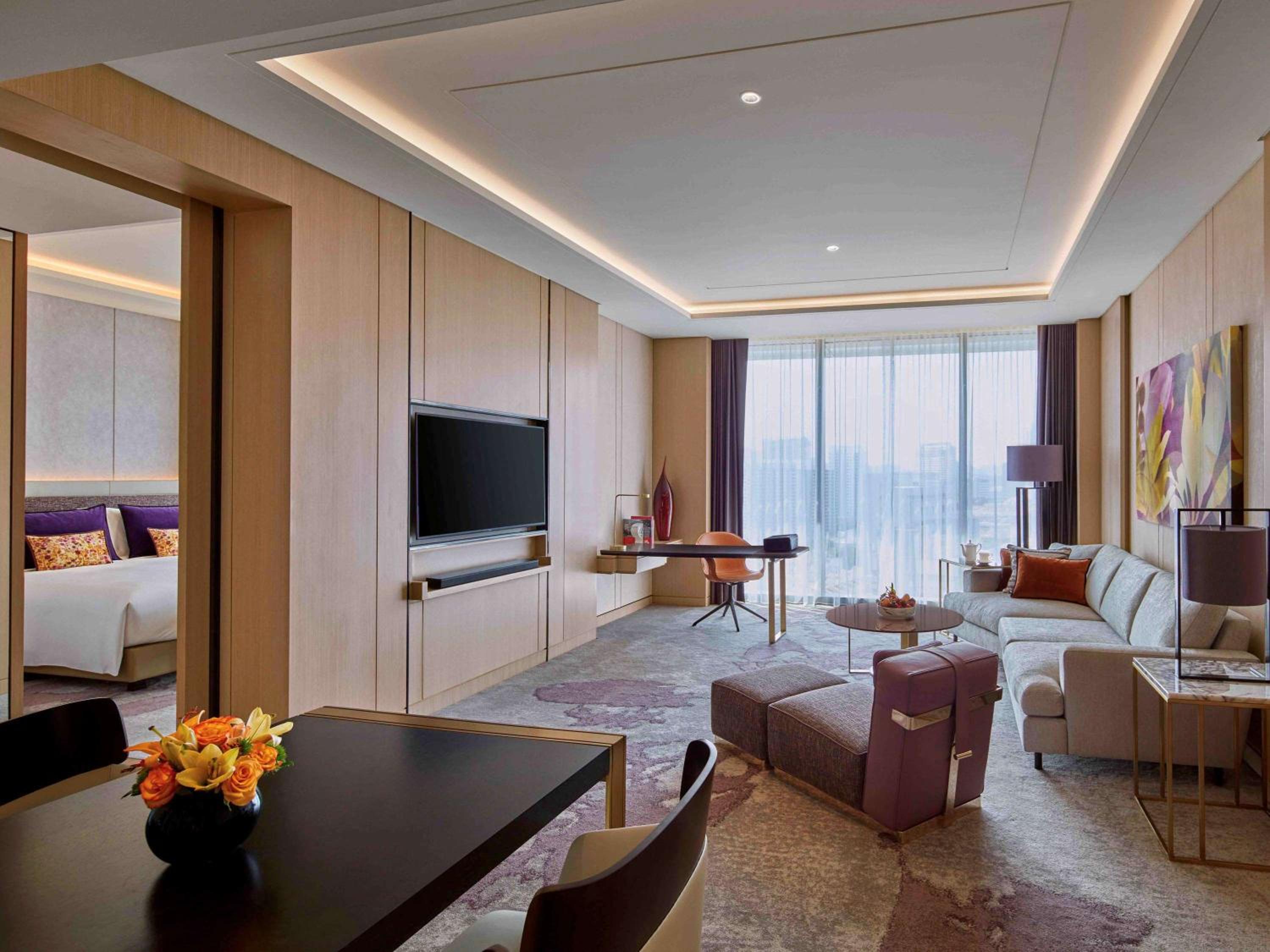 King Prestige Suite with Club Millésime Access and City View