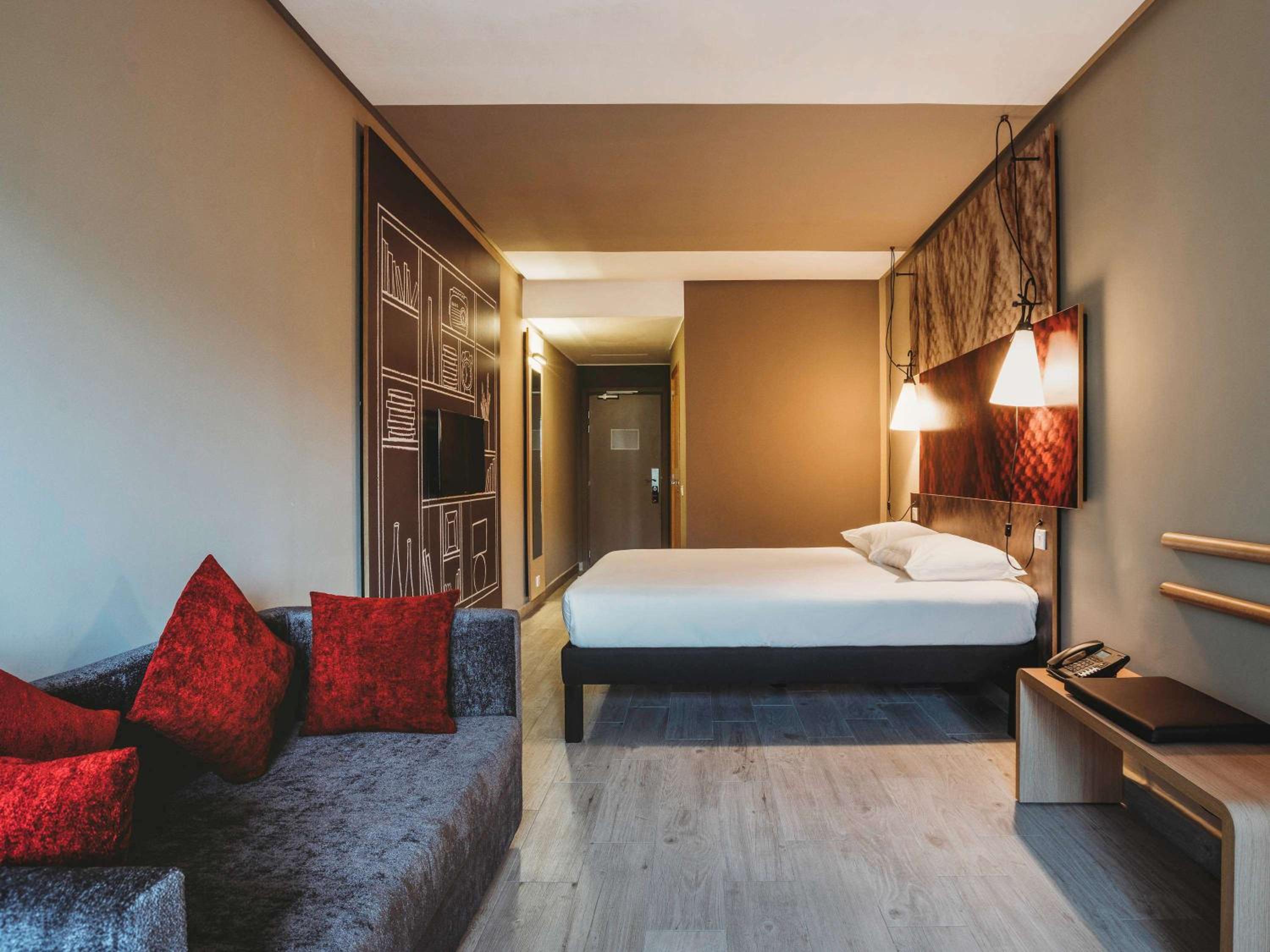 Superior Sweet Room