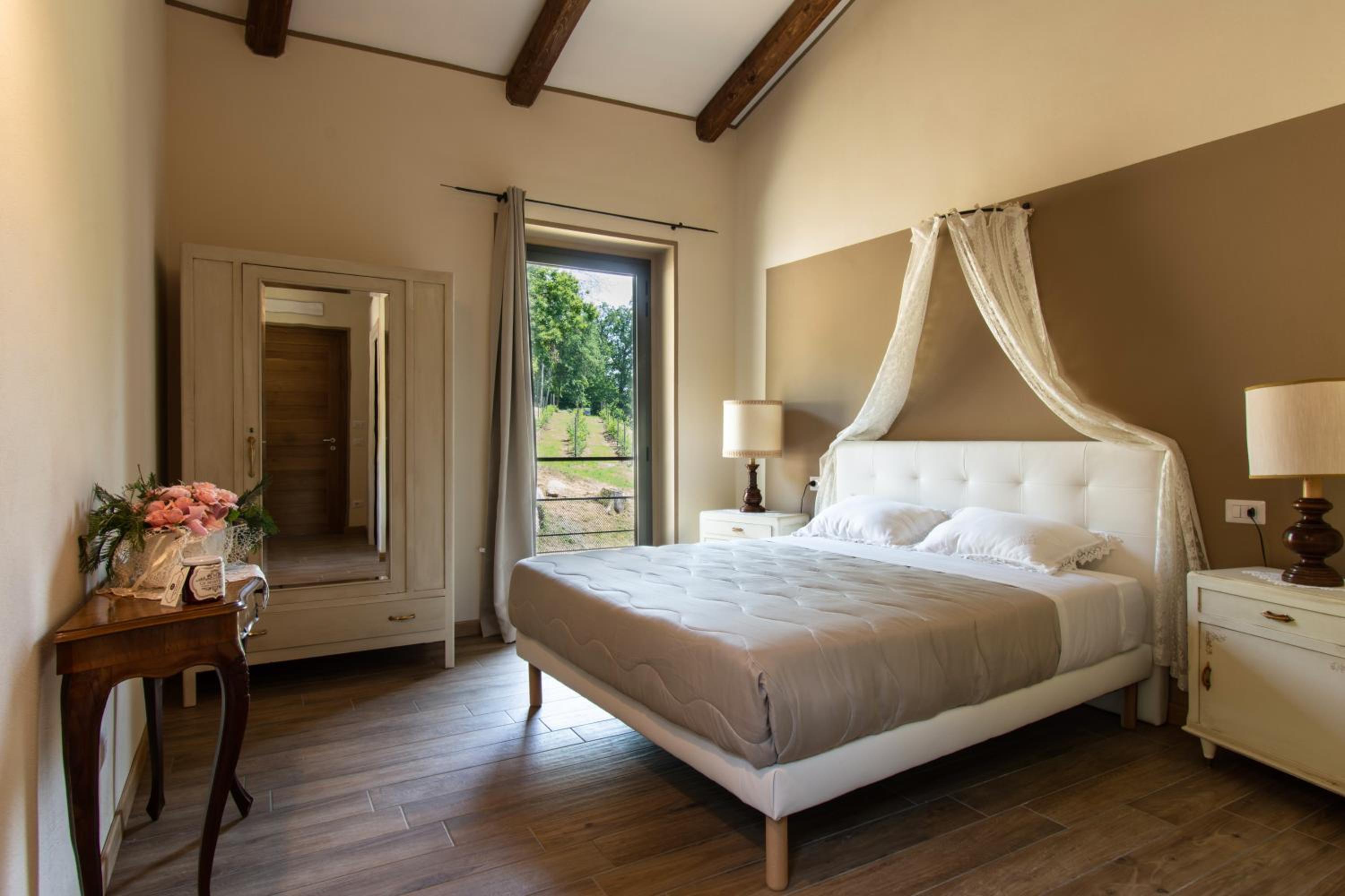 Superior Double Room - Photo 3