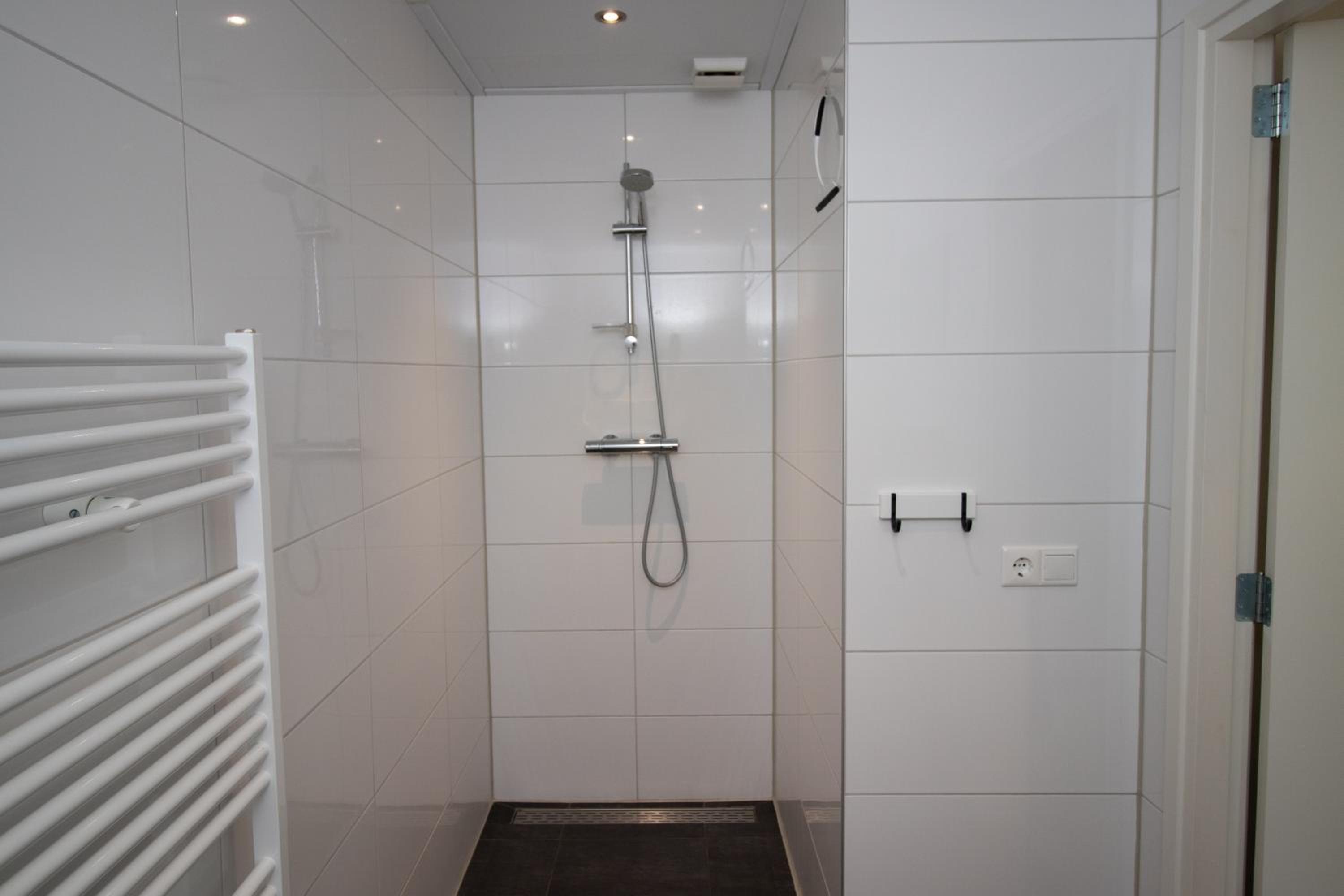 Large Double Room photo 3