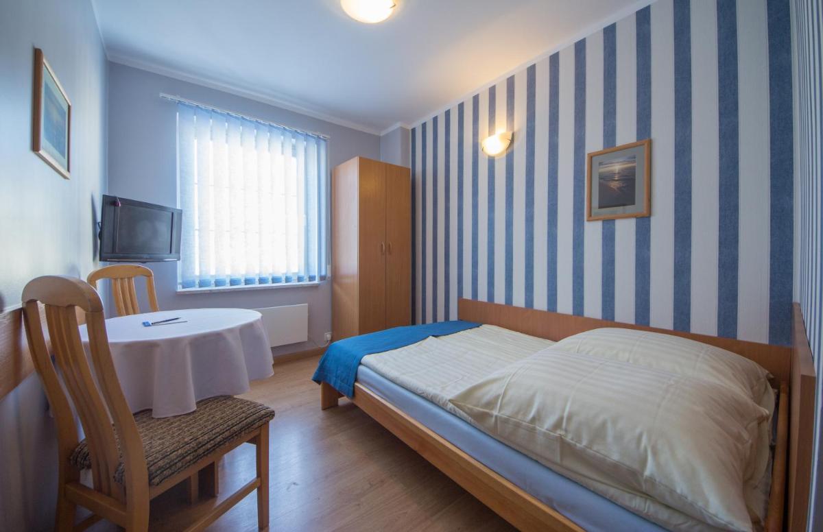 Small Double Room photo 2