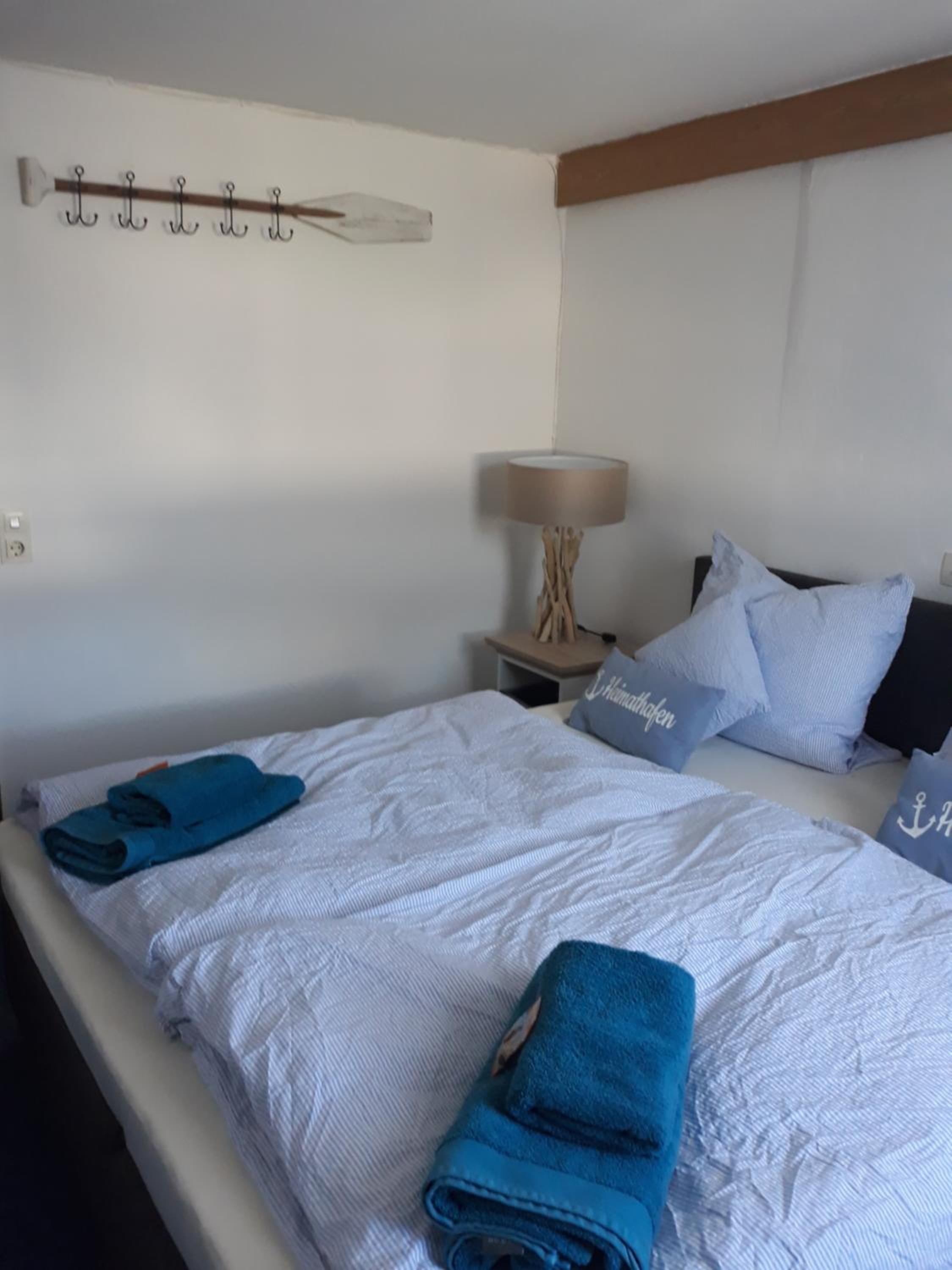 Double Room - Photo 5