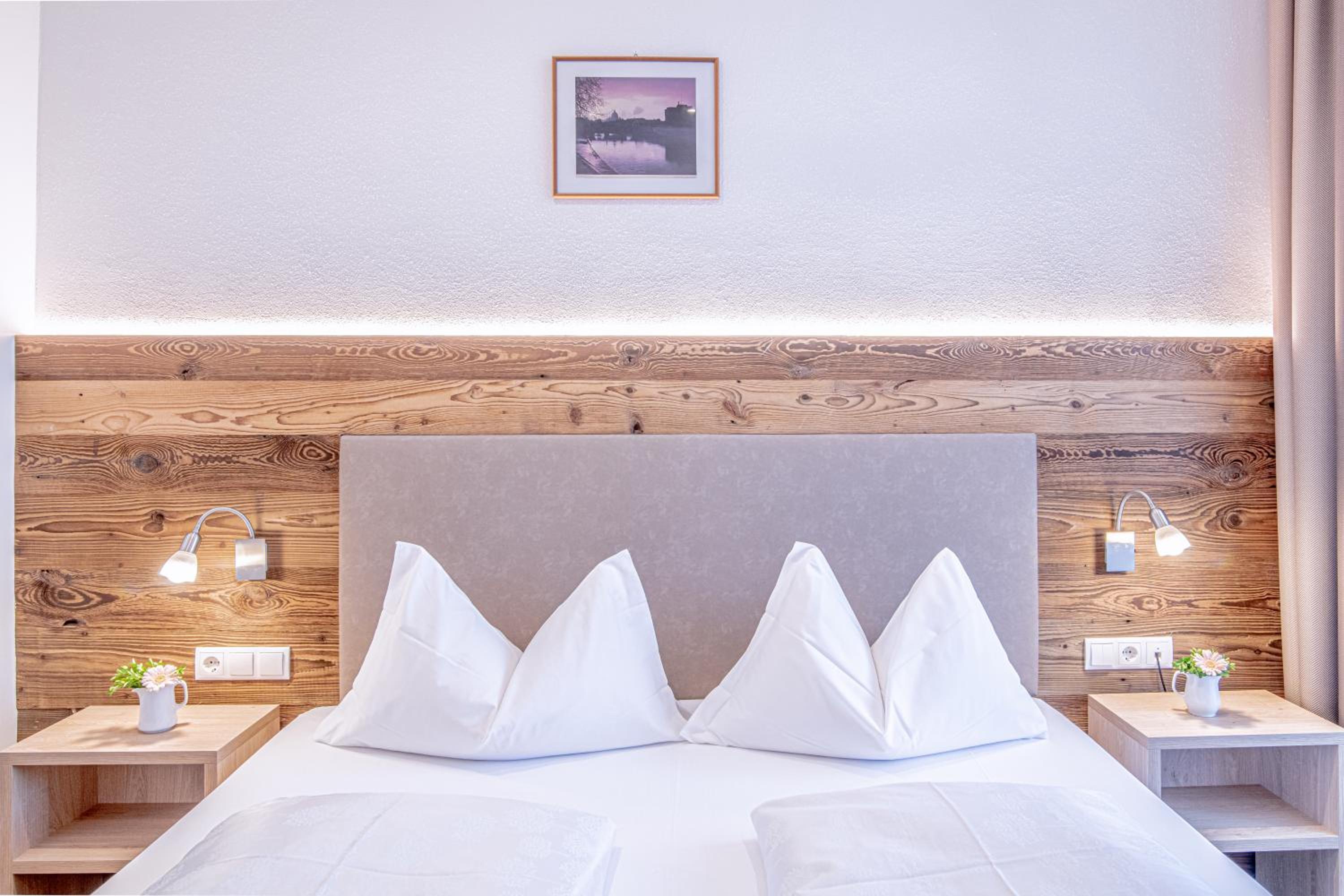 Double Room - Photo 1