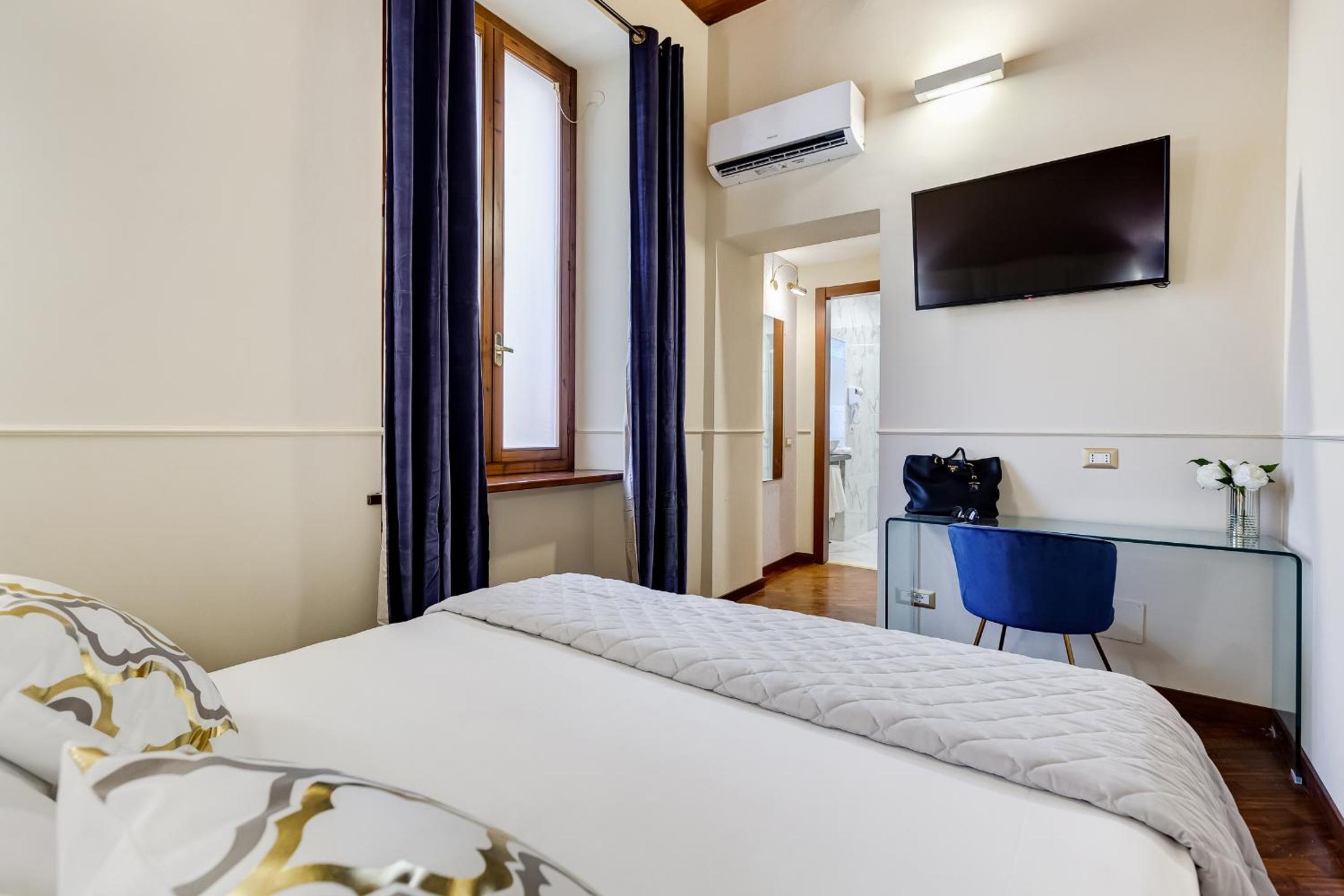 Standard Double Suite