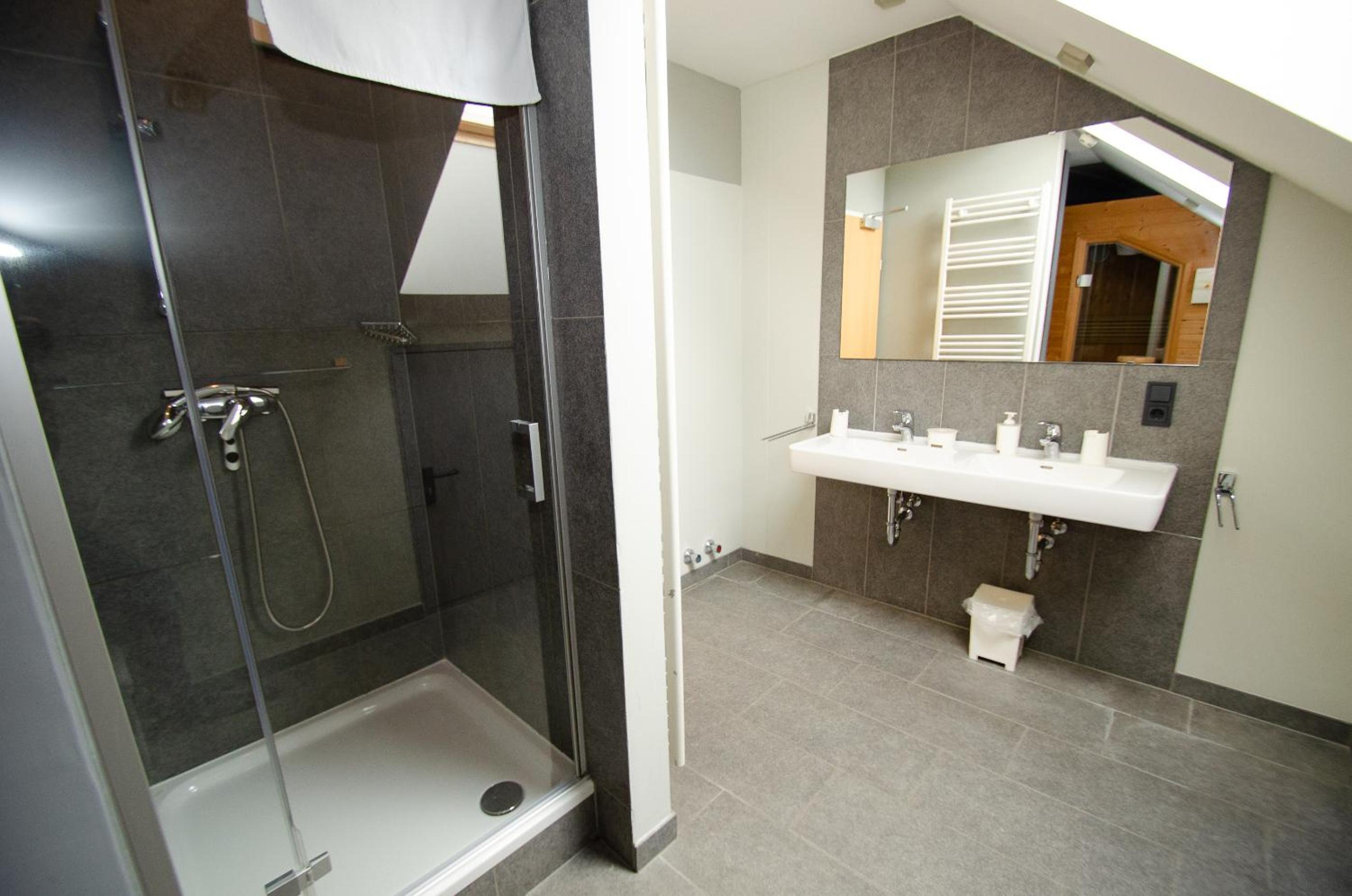 Apartment with Terrace photo 3
