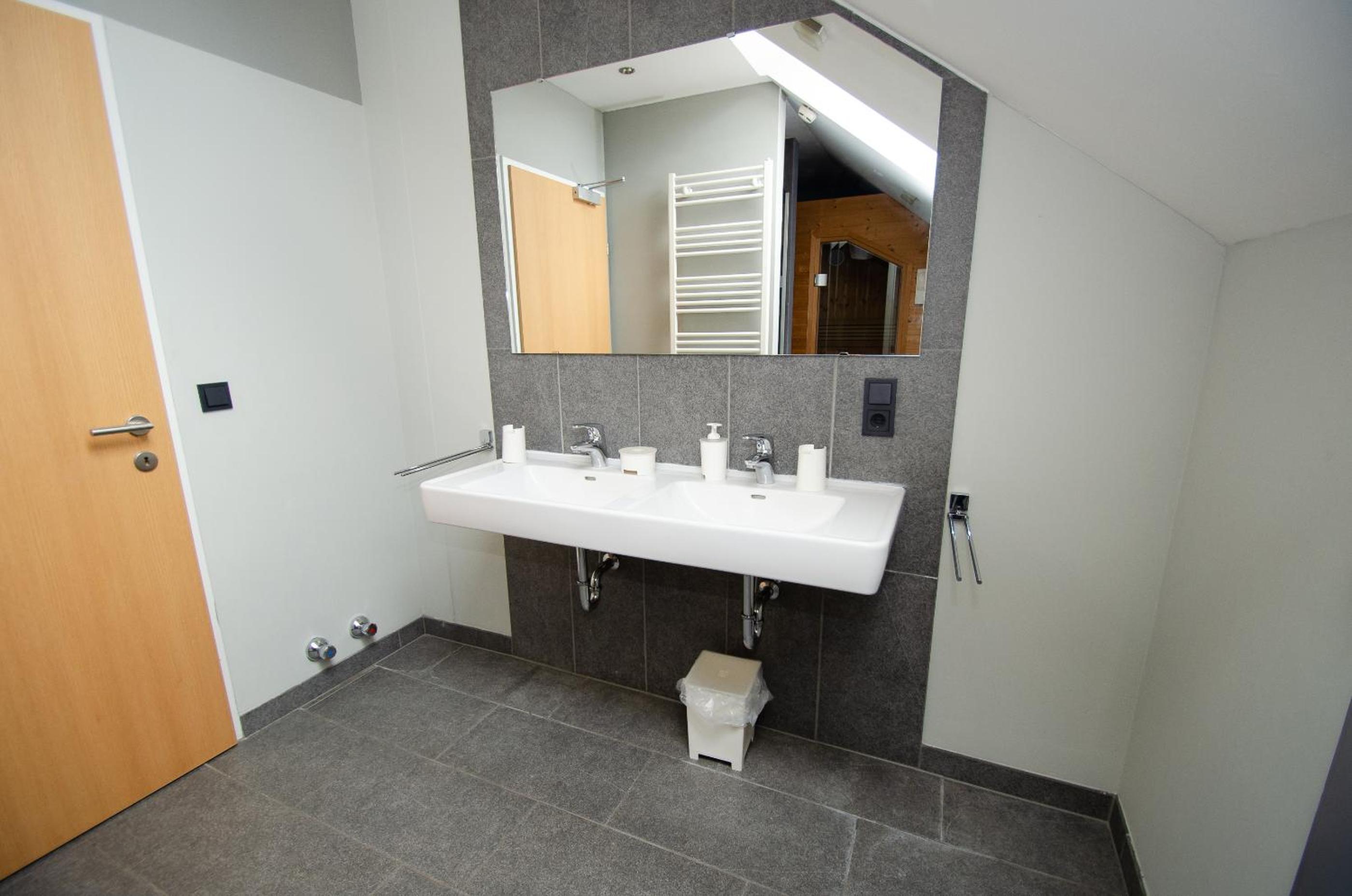 Apartment with Terrace photo 2