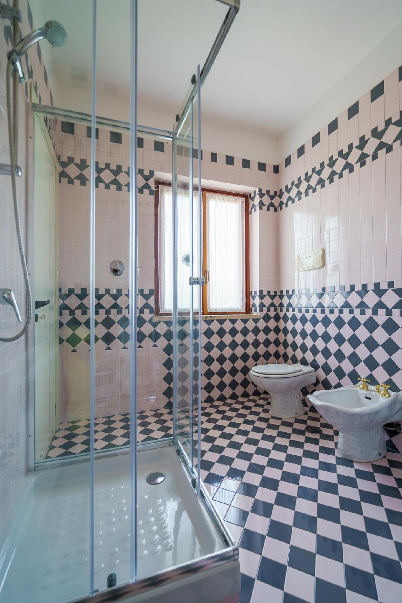 Standard Triple Room - Photo 3