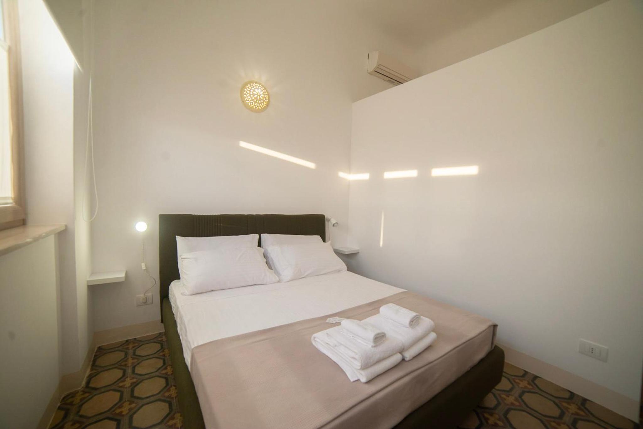 Small Double Room photo 3