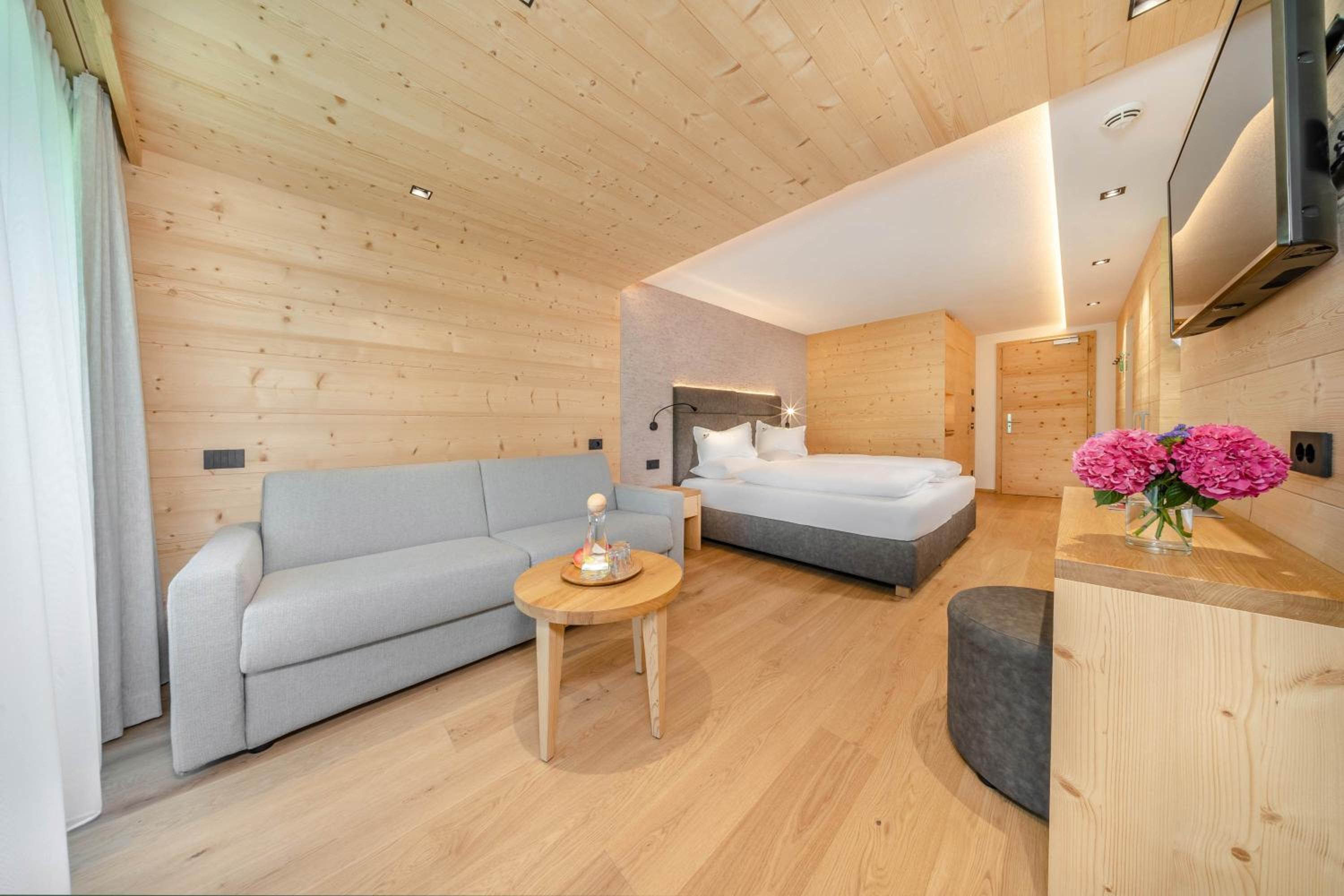 Suite with Sauna