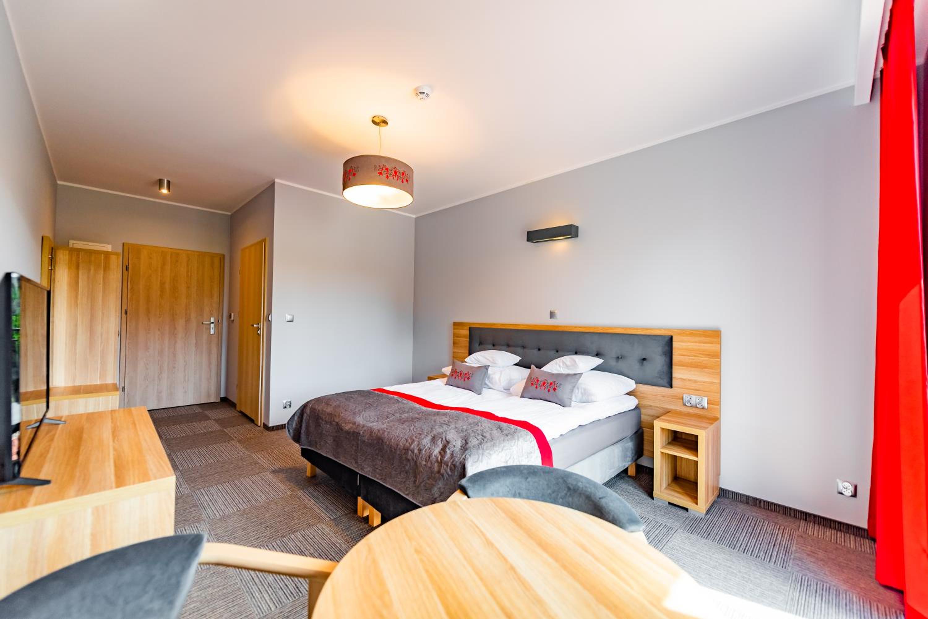 Deluxe Double Room With Balcony - Photo 2