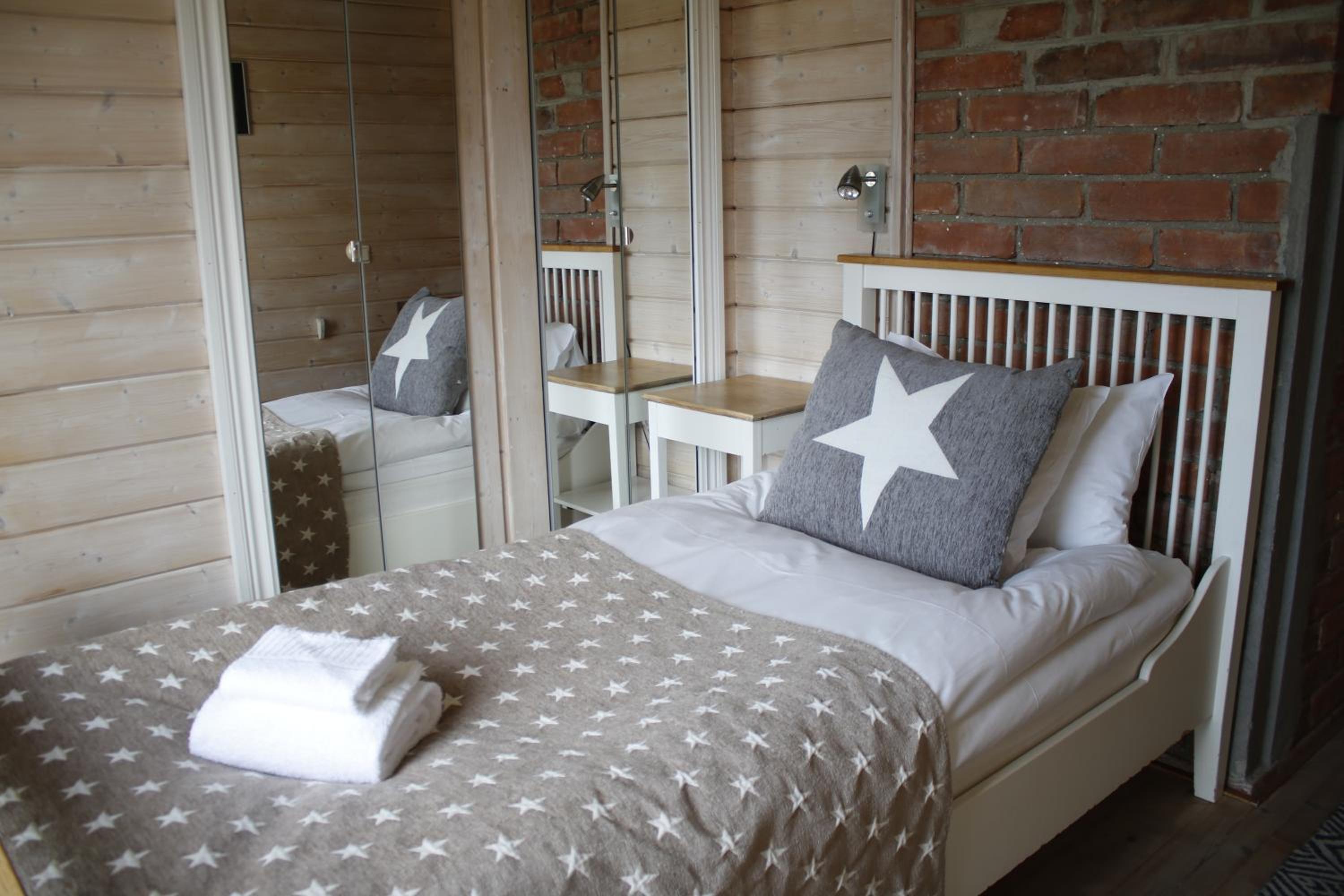 Standard Single Room with Garden View