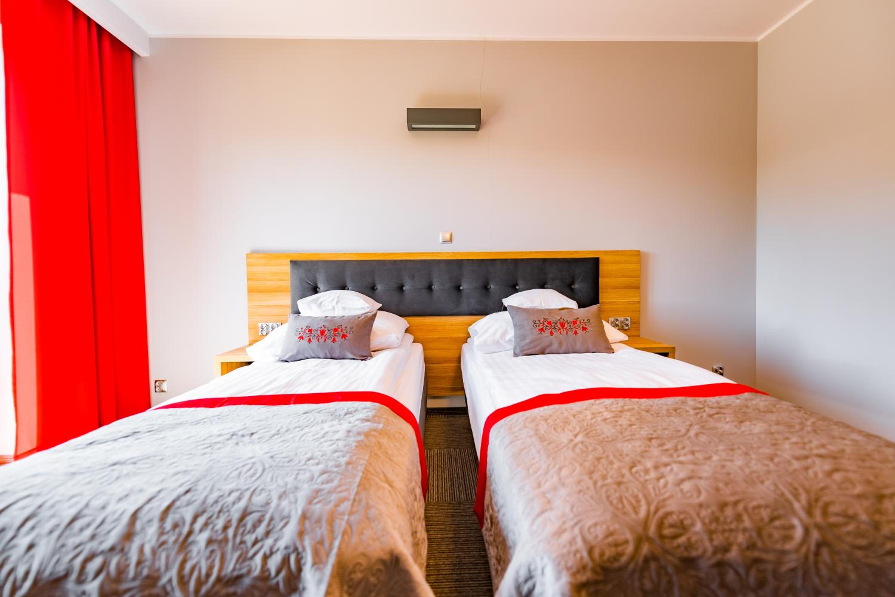 Deluxe Double Room with Balcony - Photo 1