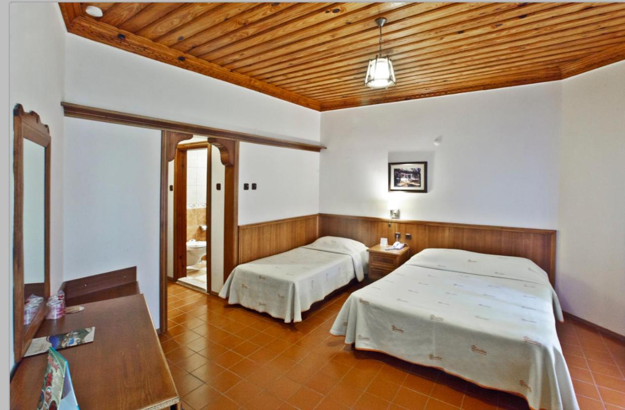 Standard Triple Room photo 3