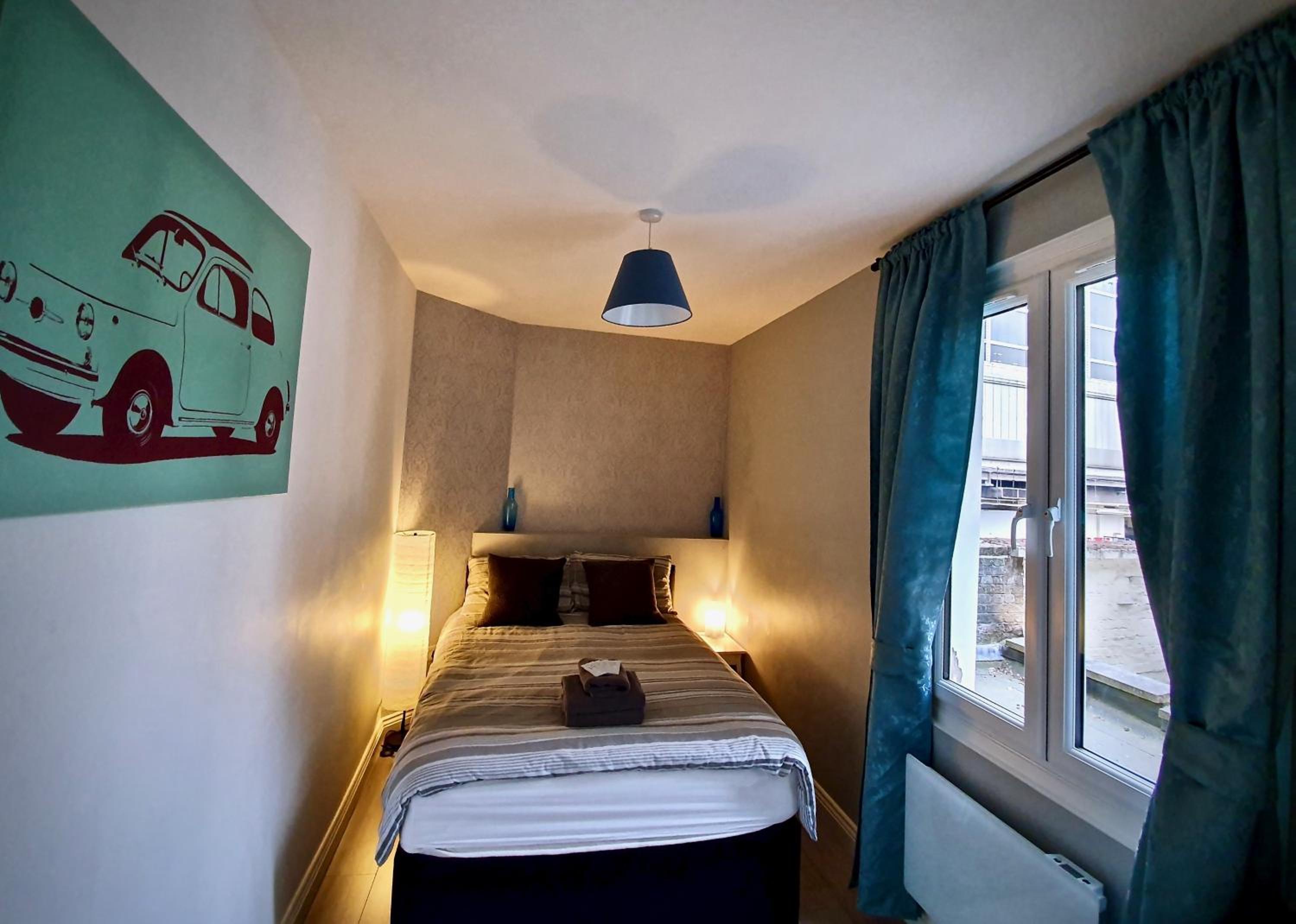 Double Room with Private Bathroom photo 2