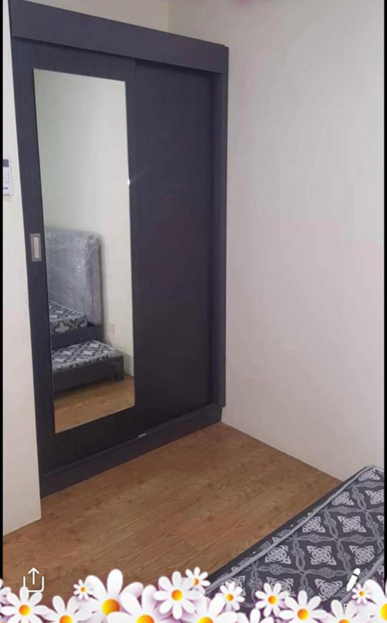 Deluxe Double Room with Side Sea View