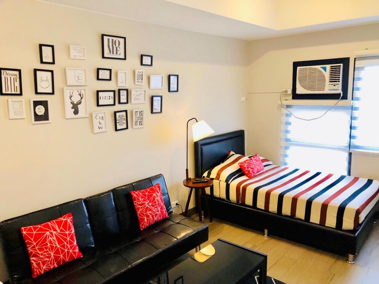 Studio Apartment - Photo 22