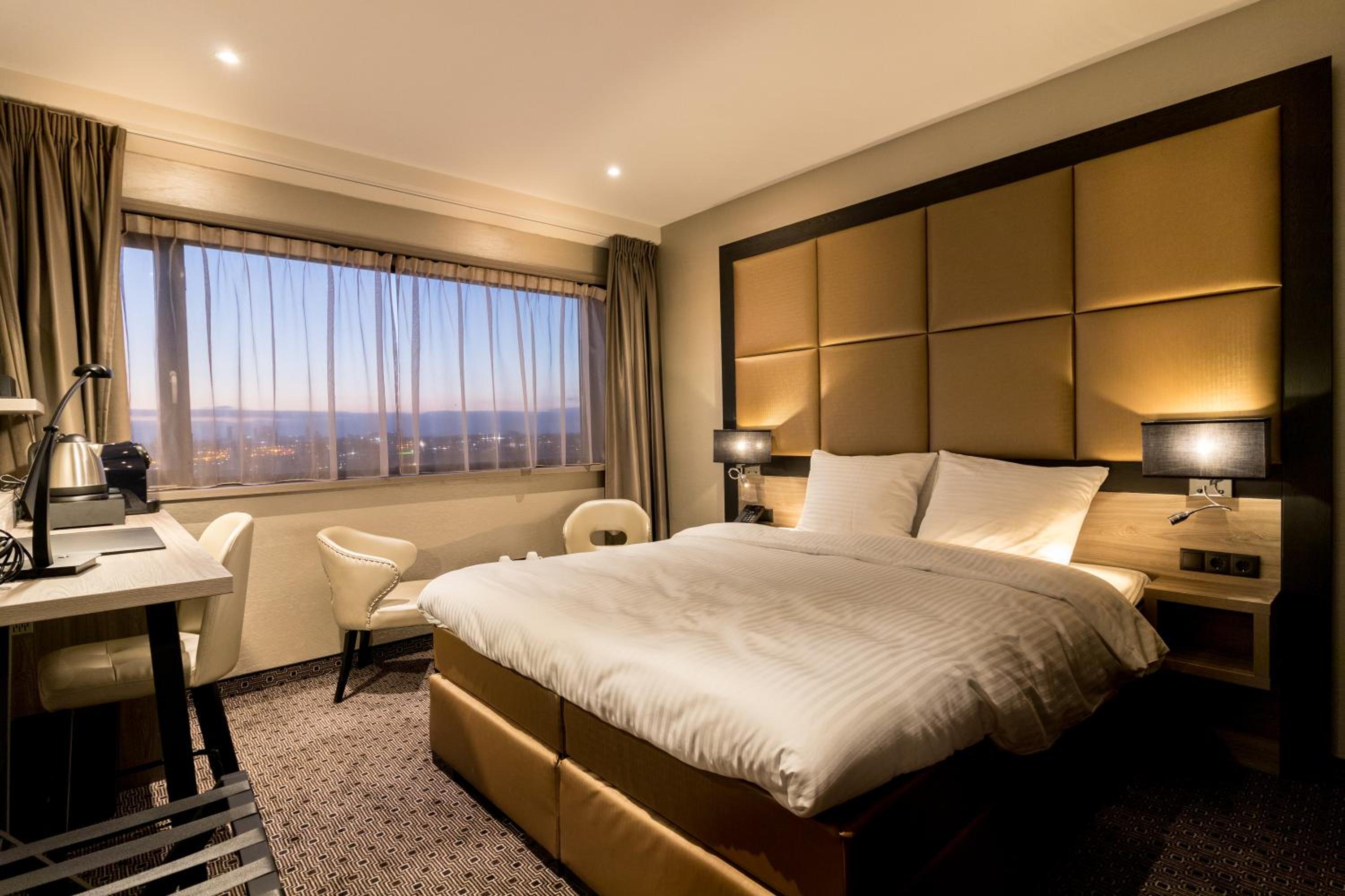 Standard Double Room - Photo 1