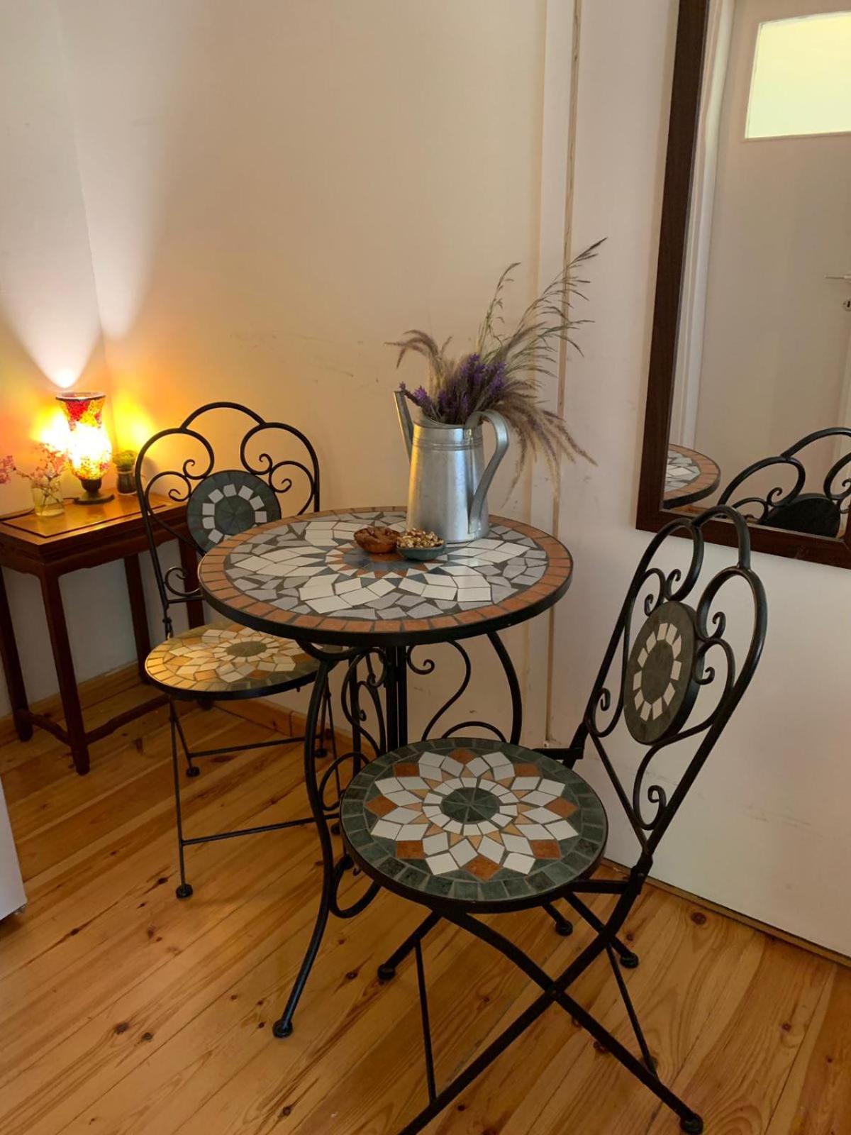 Family Room with Garden View photo 3