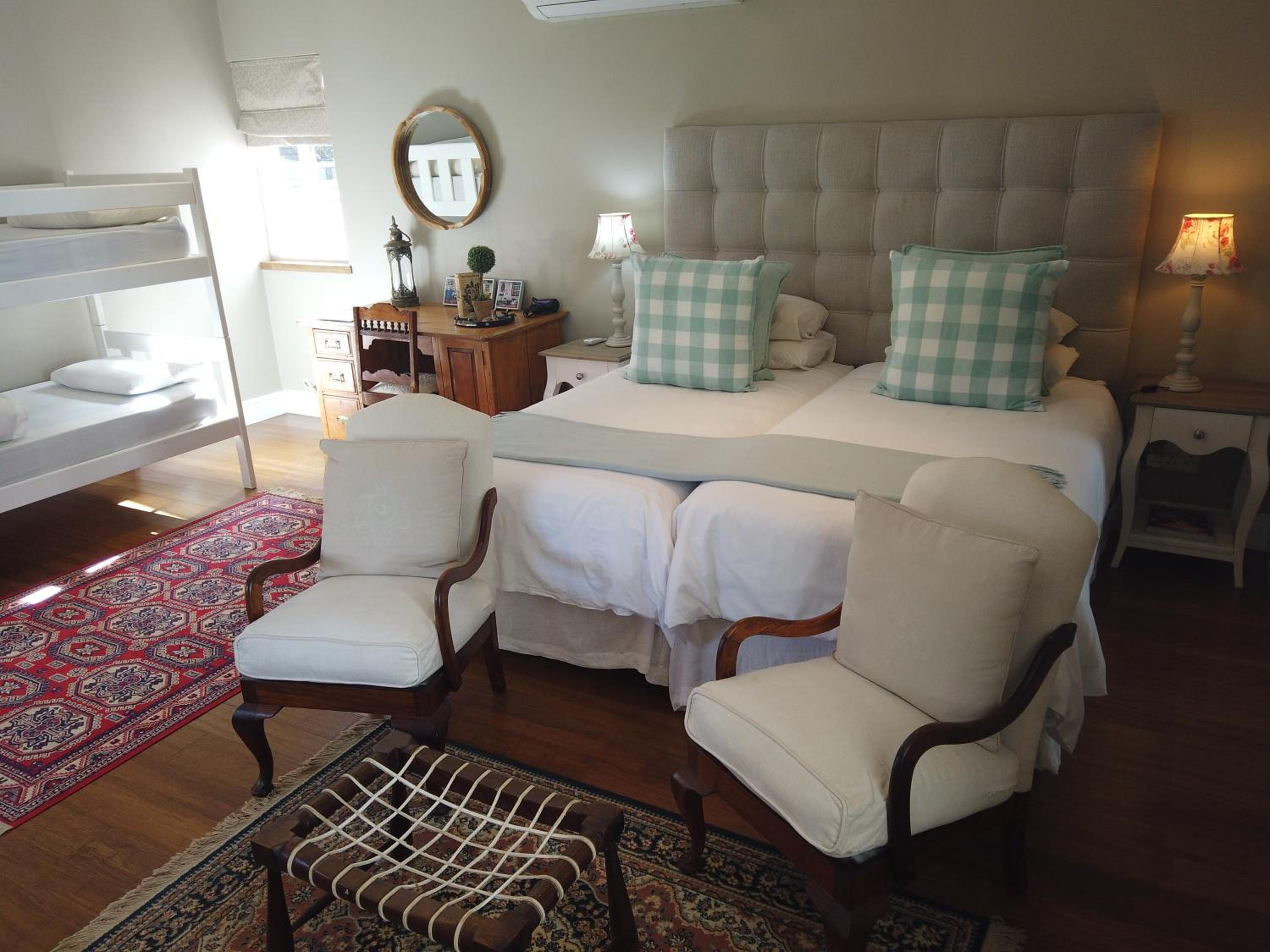Family Room photo 2