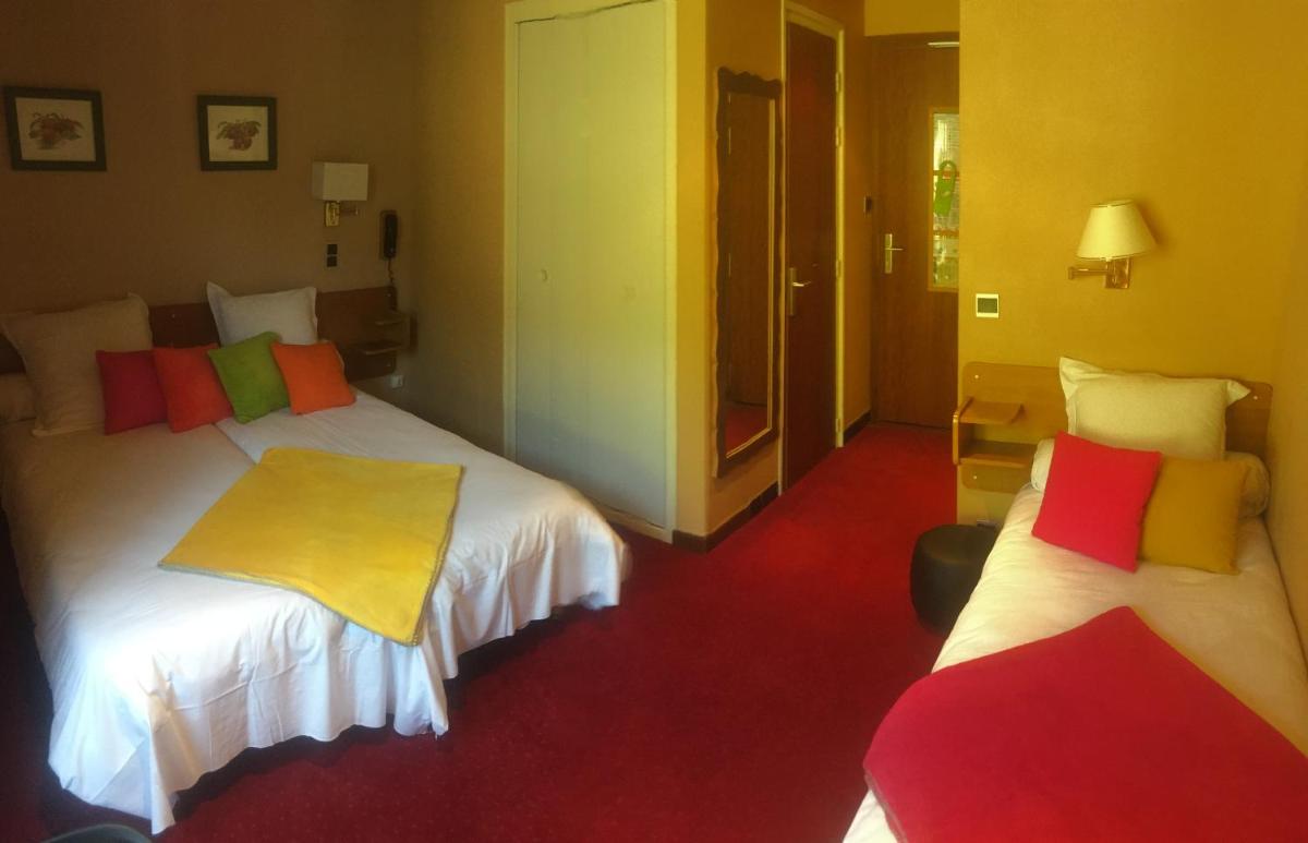 Triple Room with Mountain View photo 1