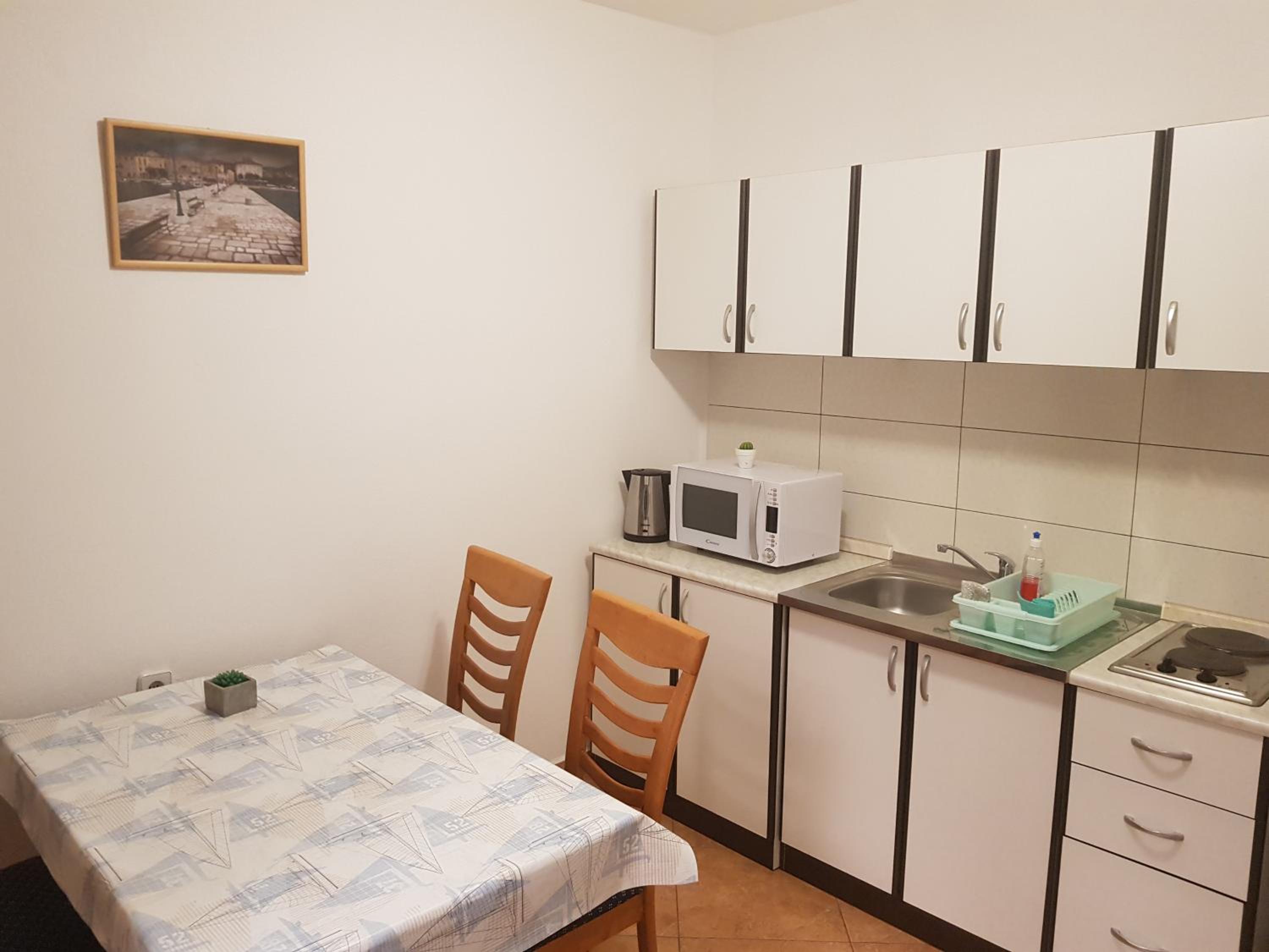 Apartment - Ground Floor photo 3
