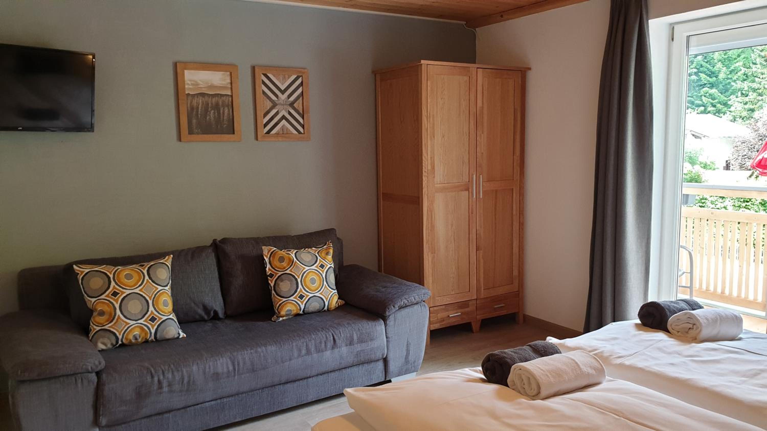 Three-Bedroom Apartment - Alp 2