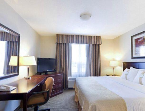 King Room - Hearing Accessible/Non-Smoking  - Photo 1