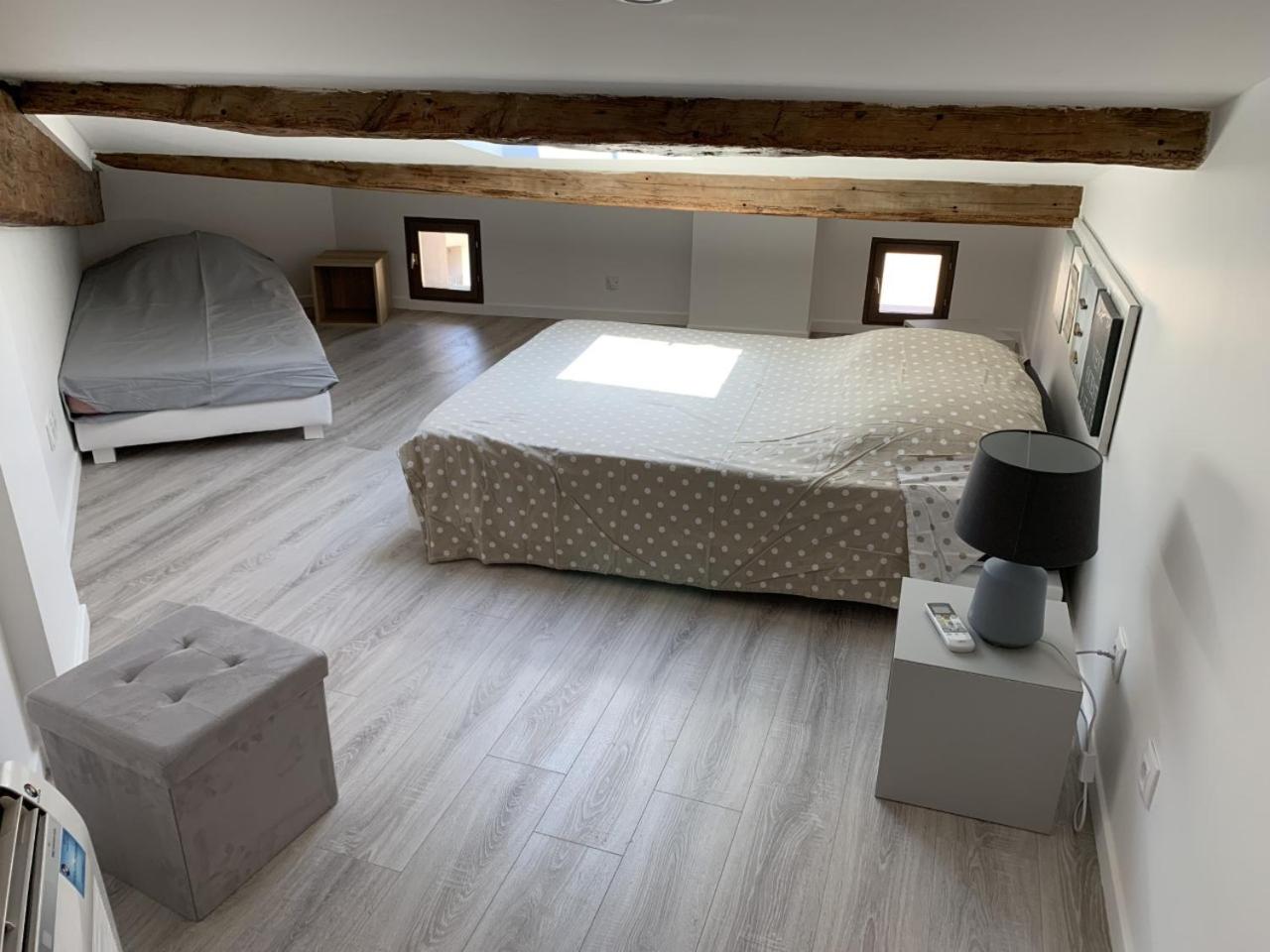 Apartment with Sea View photo 2