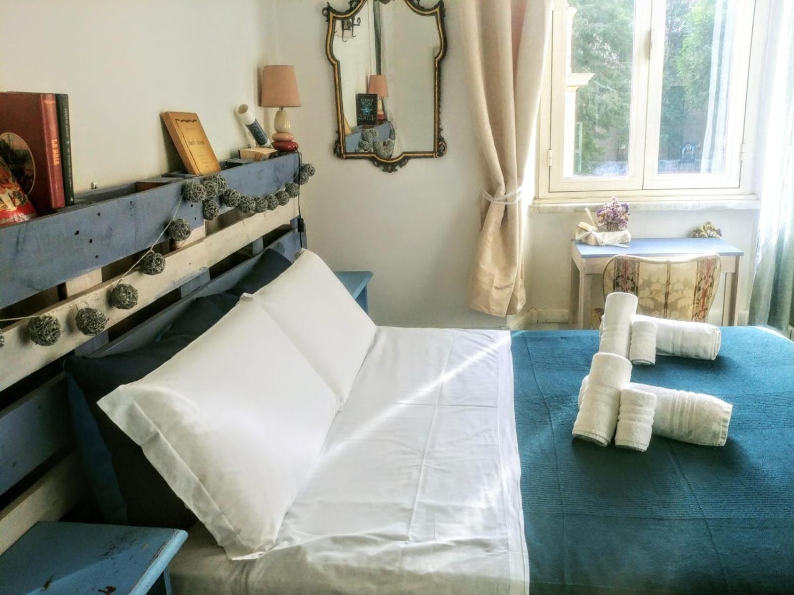 Double Room with Private Bathroom photo 2
