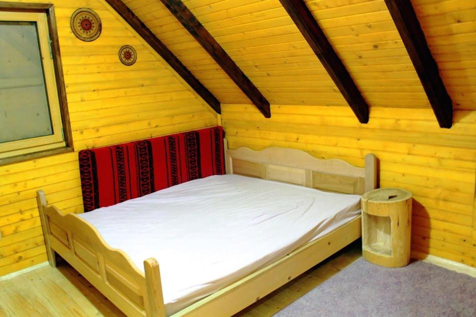 Triple Room with Shared Bathroom