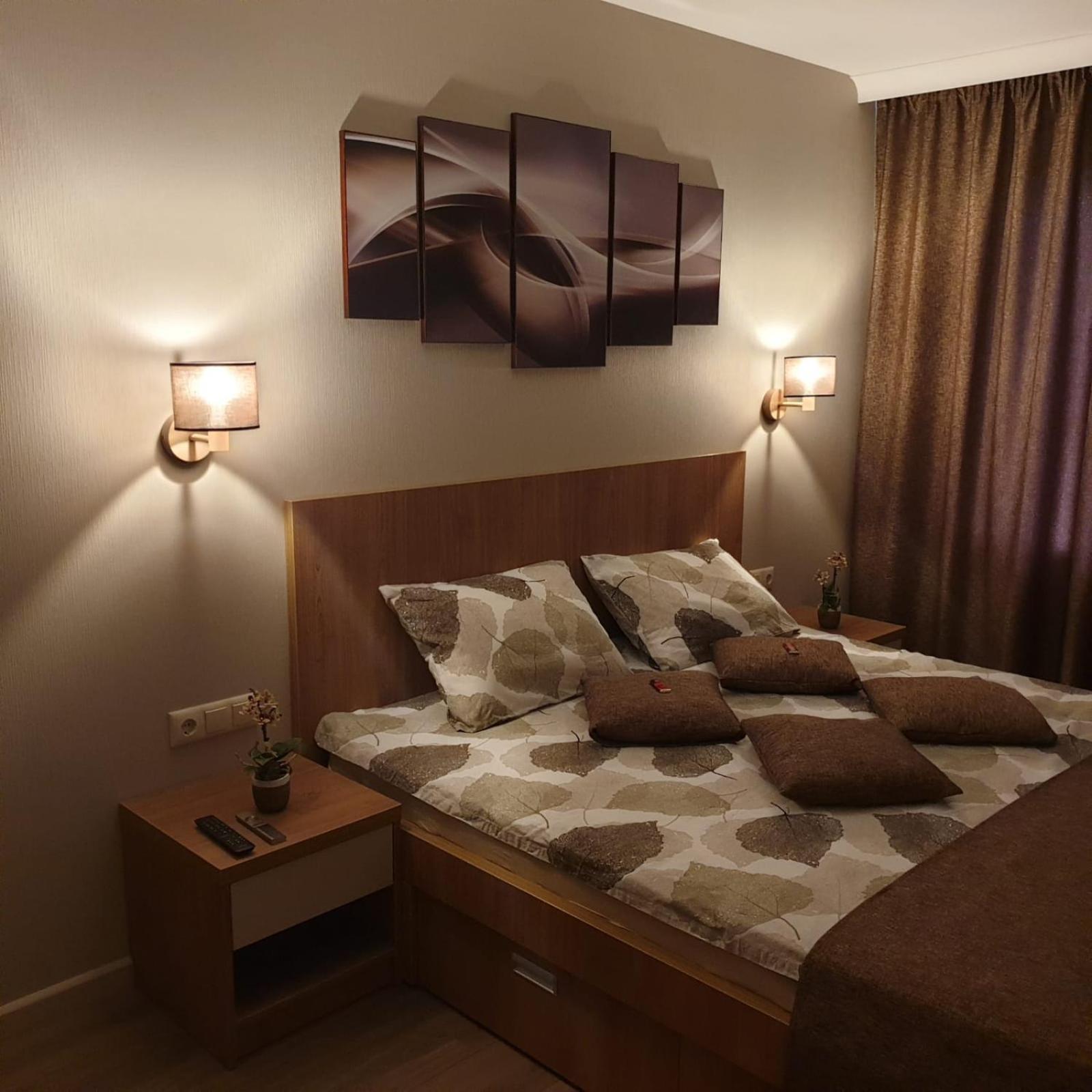 Two-Bedroom Apartment - Photo 8