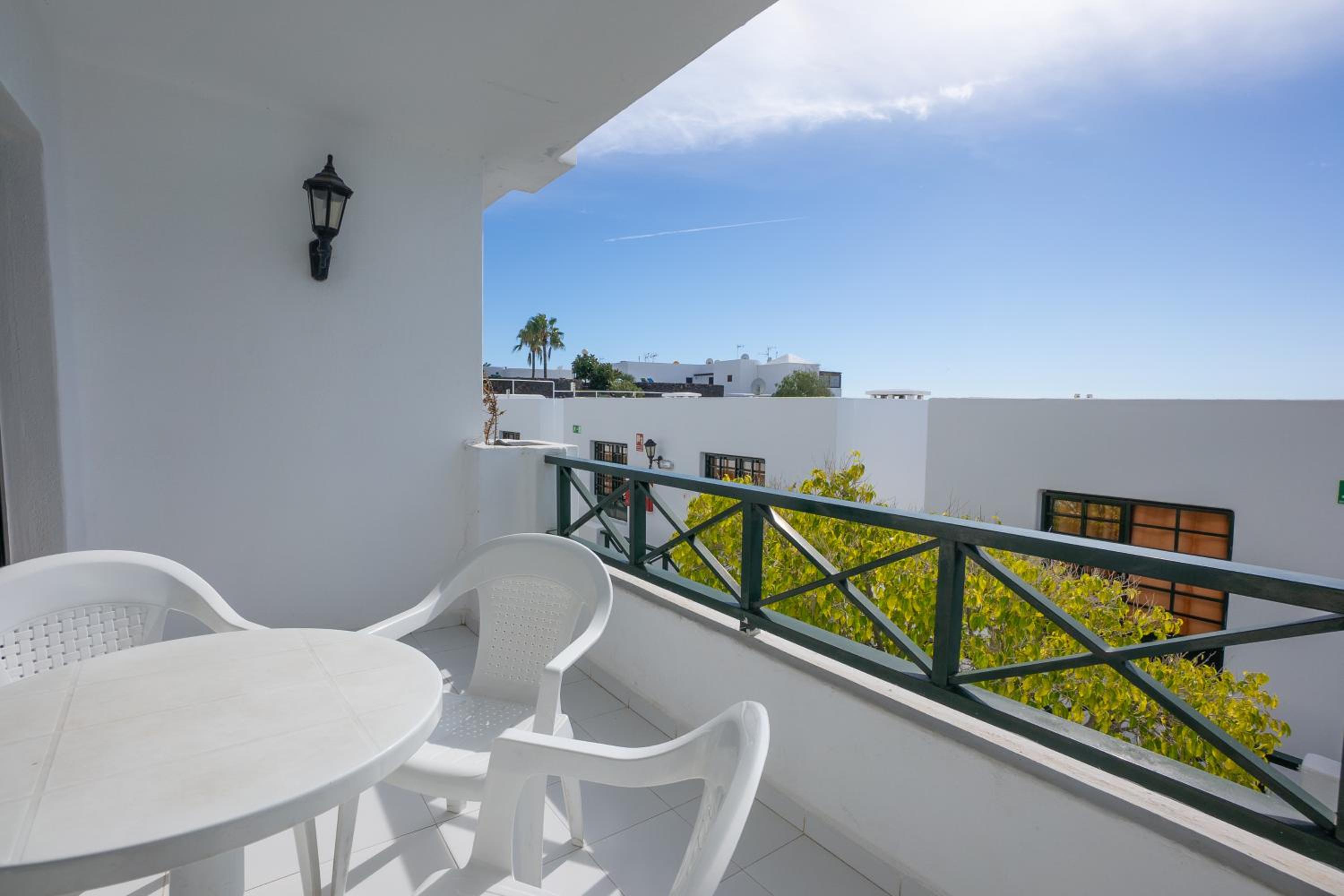 One-Bedroom Apartment without View - Photo 10