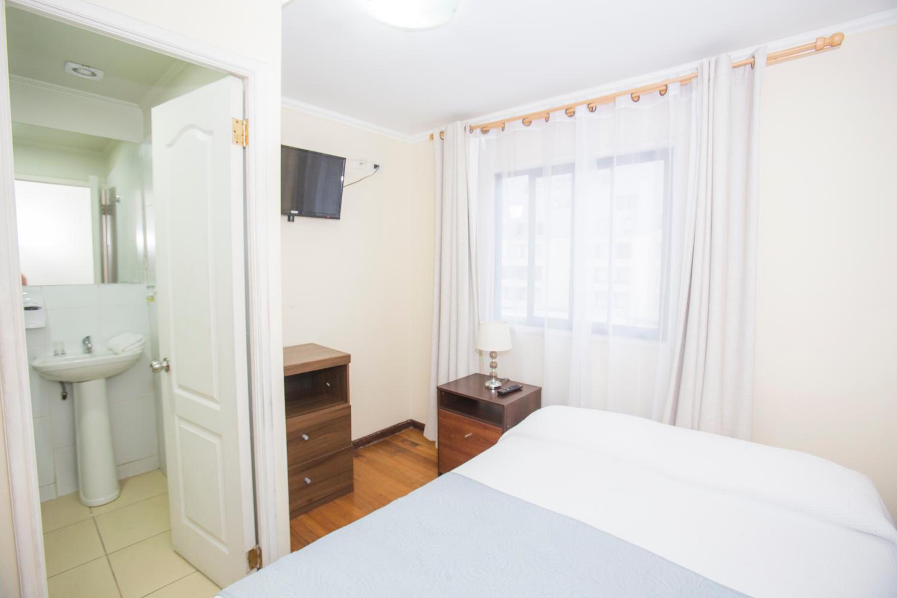 Small Double Room photo 3