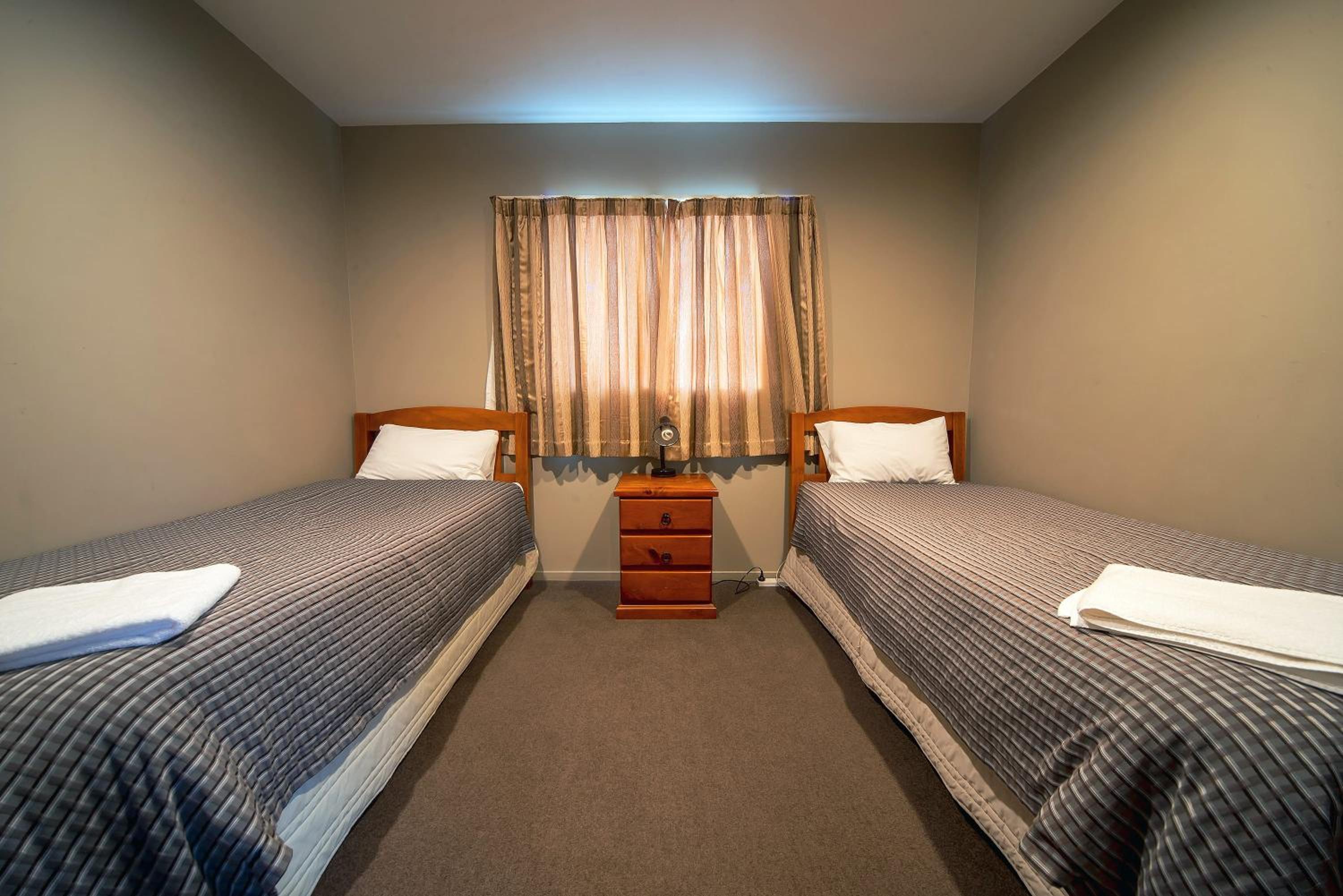 One-Bedroom Apartment (4 Adults)