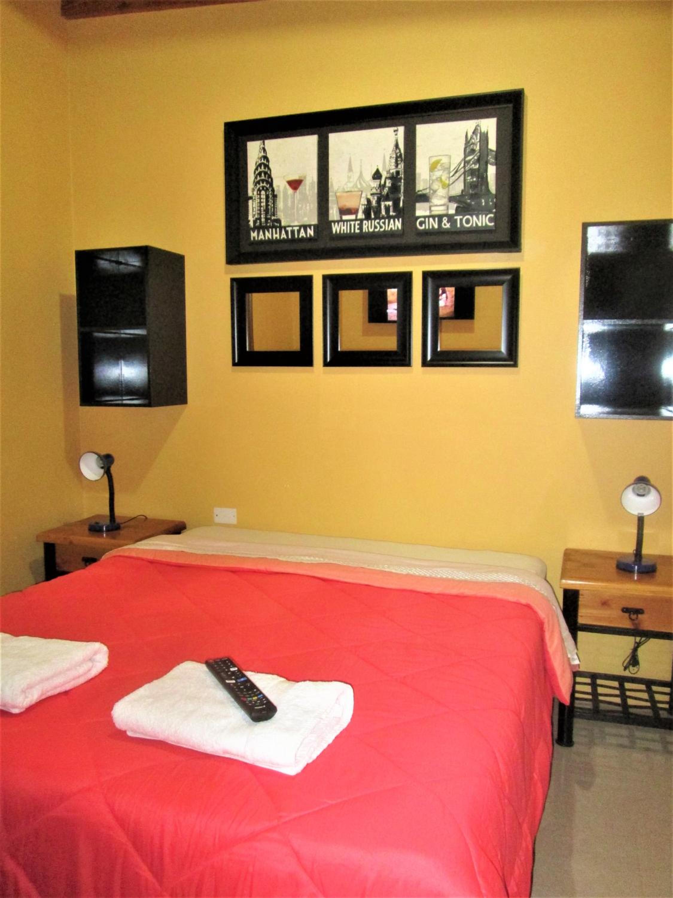 Queen Suite photo 1