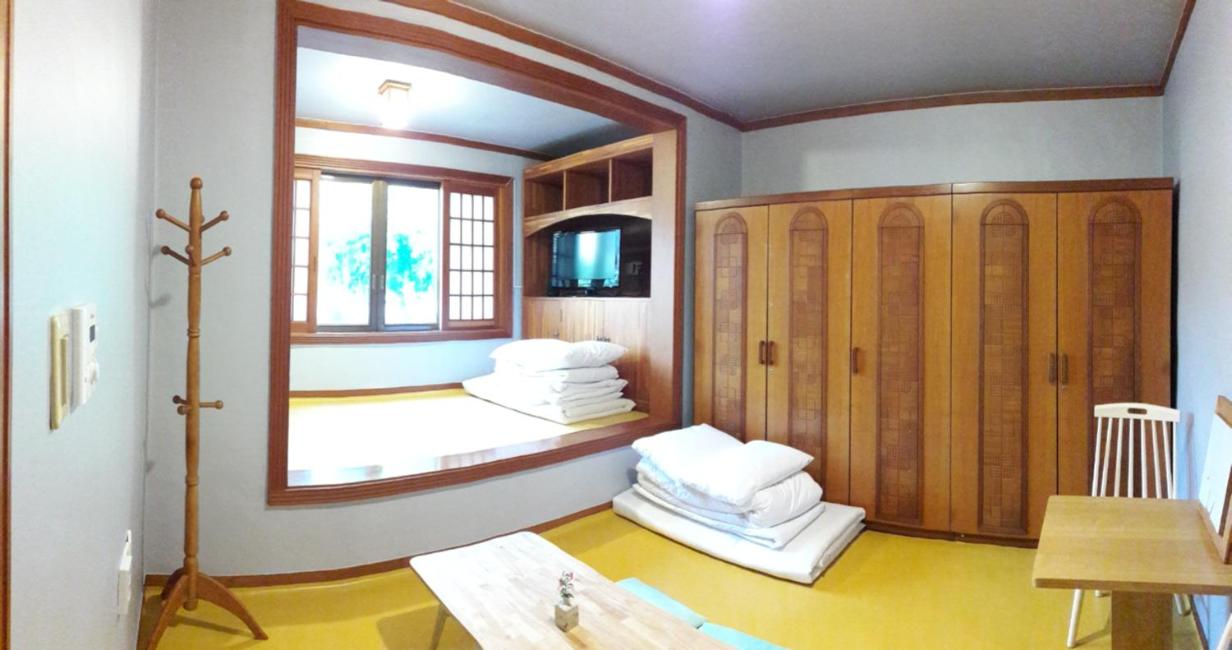Premium Quadruple Room - Photo 54